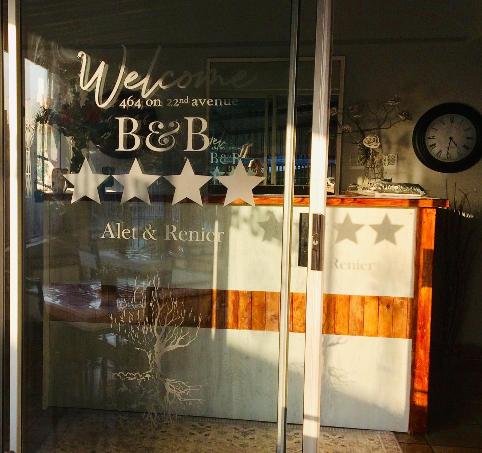 Hotel B&B 464 on 22nd Ave