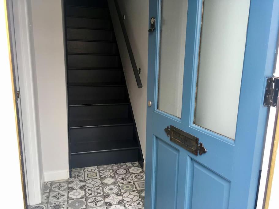 Belfast townhouse in prime location in Belfast City view 3