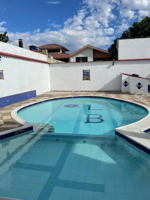 Hermosa y espaciosa casa familiar en Anapoima