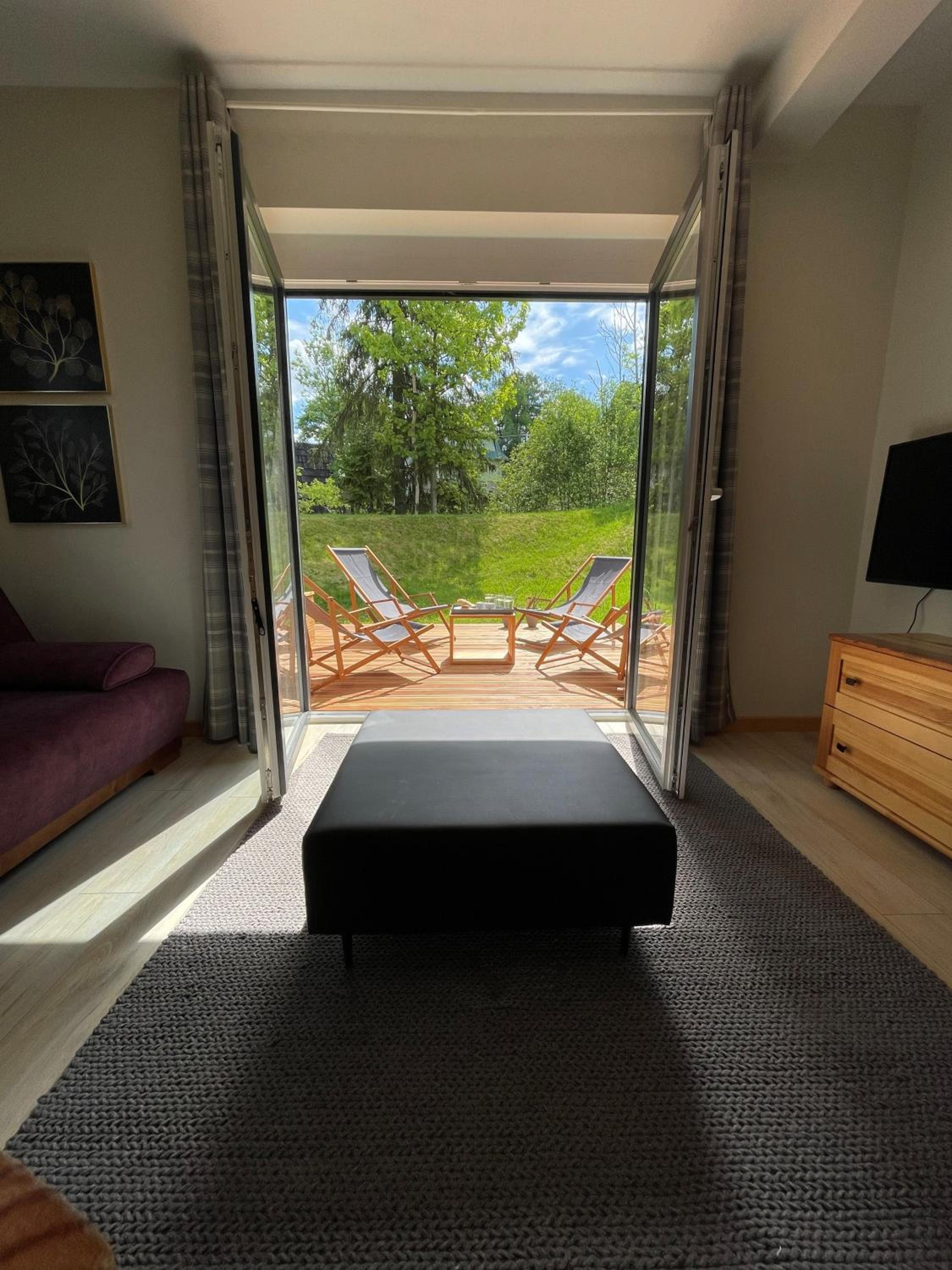 Apartament Zakopane Willa Hrube parter z tarasem i kominkiem view 3