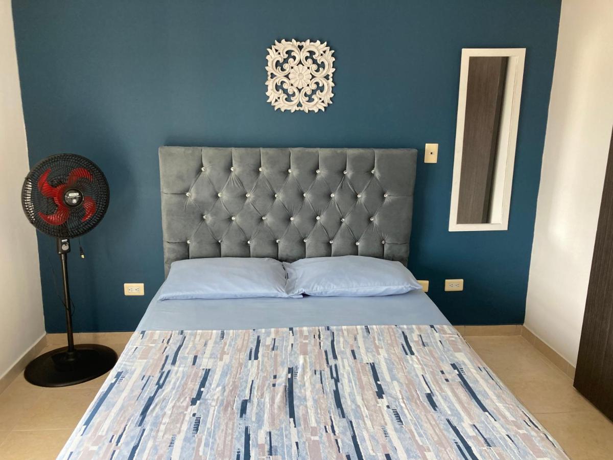 Hotel Aparta- Estudio Amoblado - Image 1