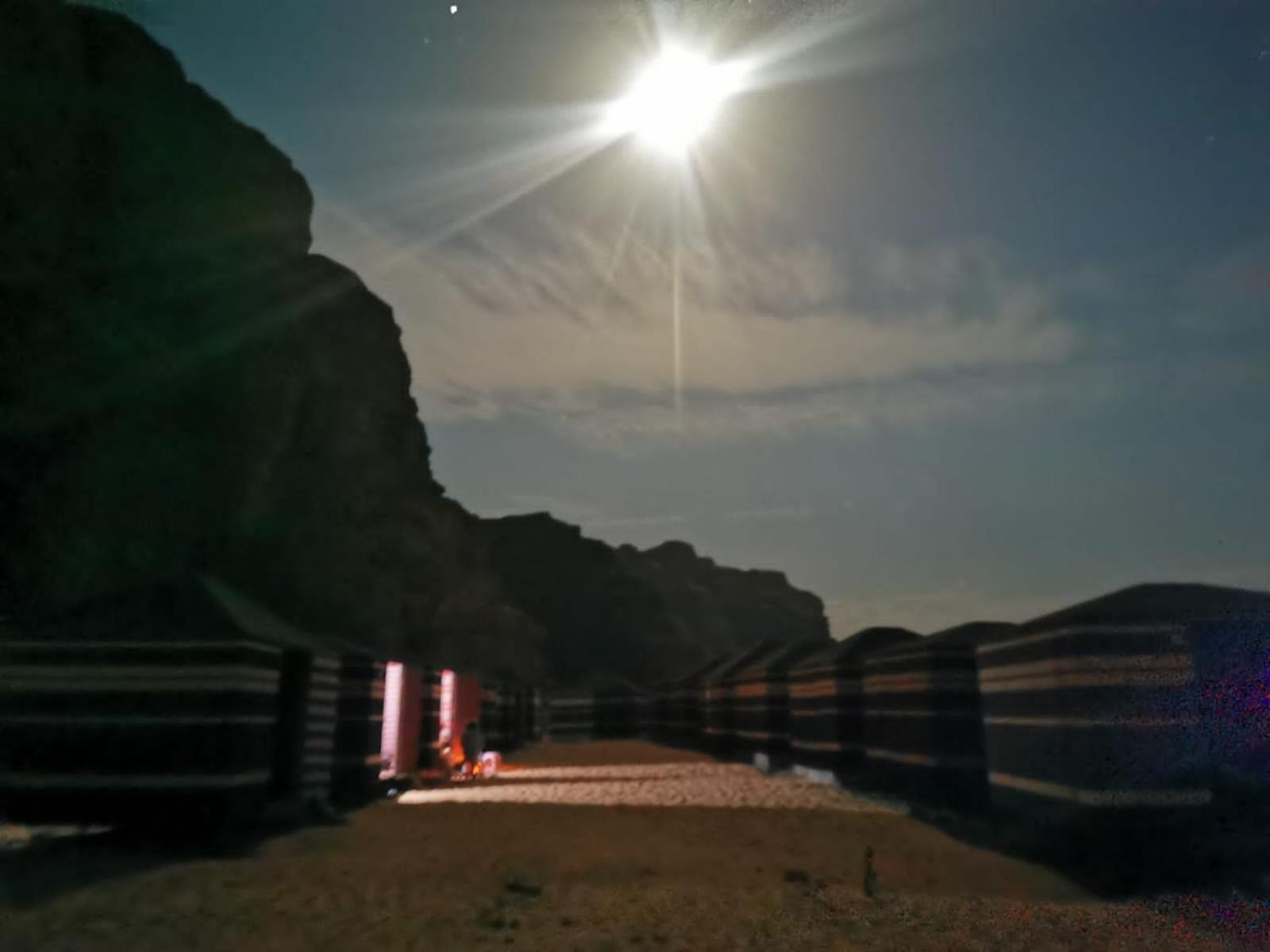 Desert guide camp