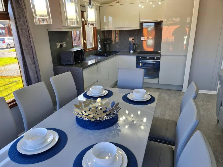 4 Bed Luxury Lodge with Hot tub near Lake District view 3