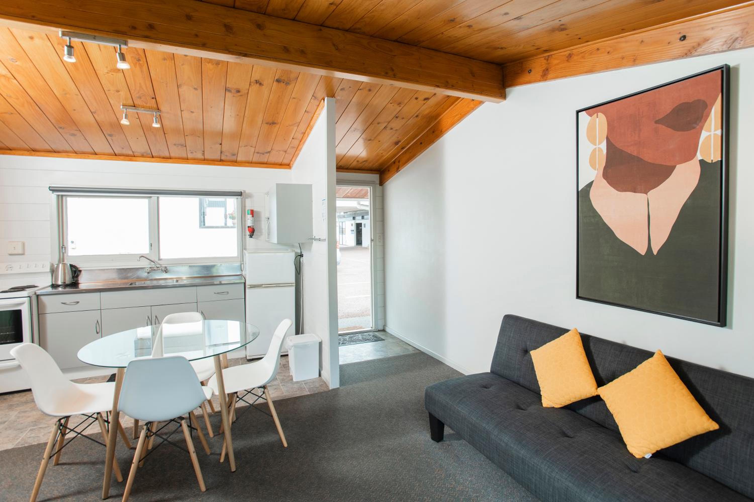 Waikanae Beach Motel