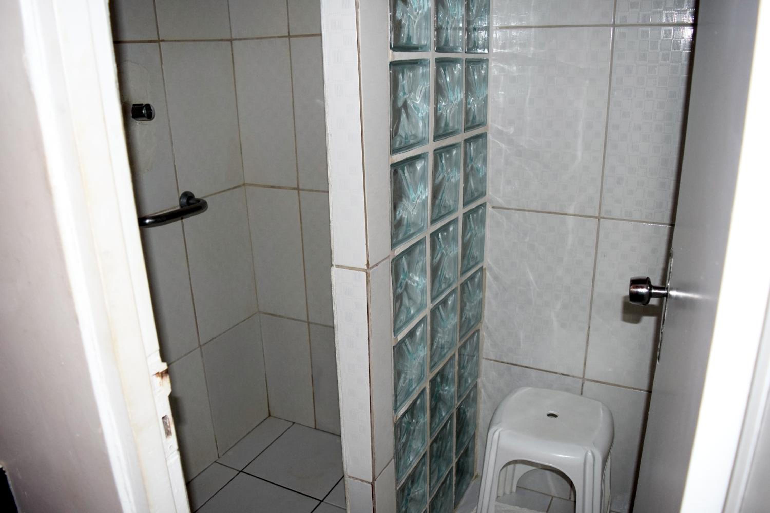 Linda Casa no centro de Porto com Cozinheira e piscinas