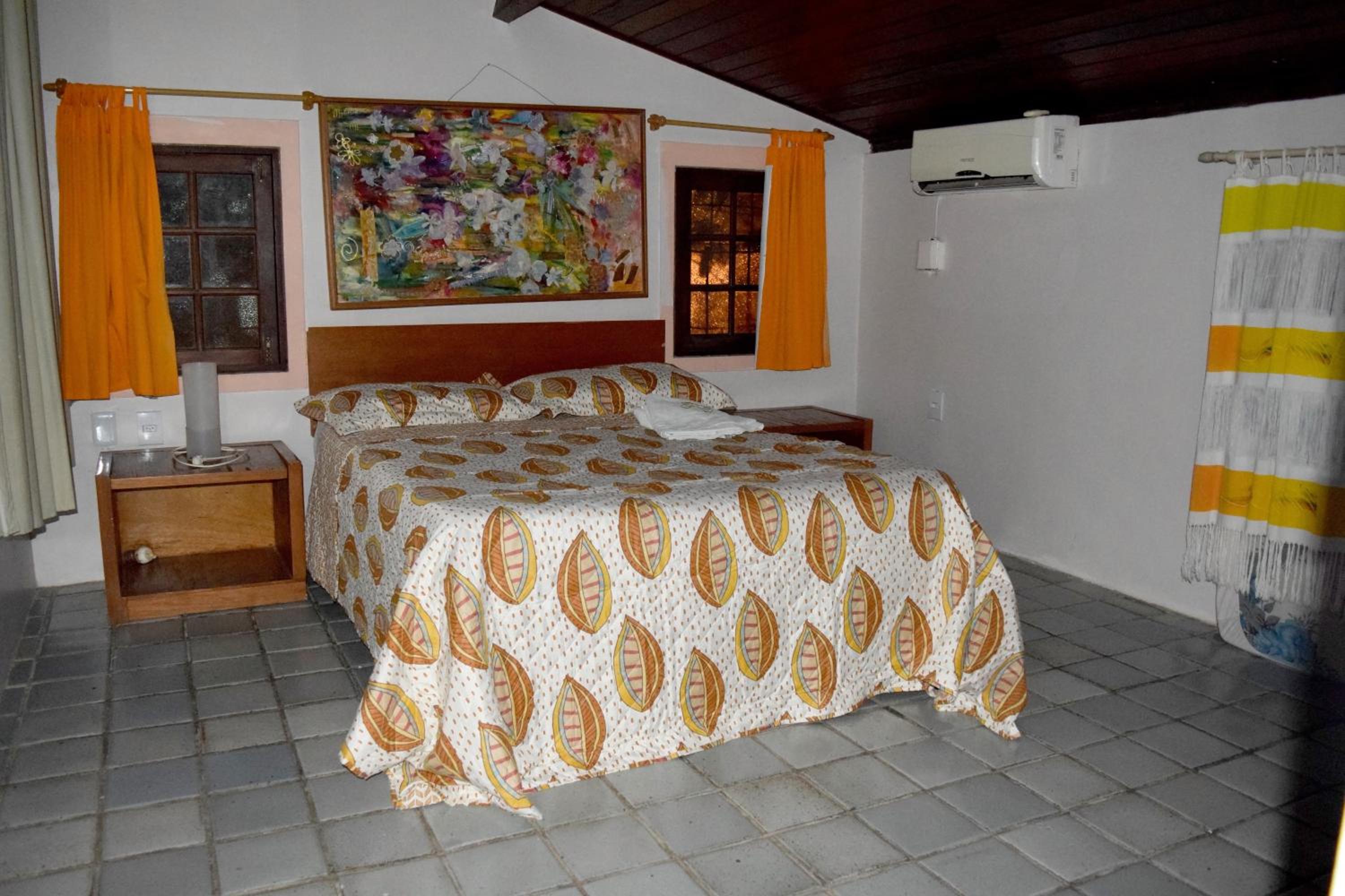 Linda Casa no centro de Porto com Cozinheira e piscinas