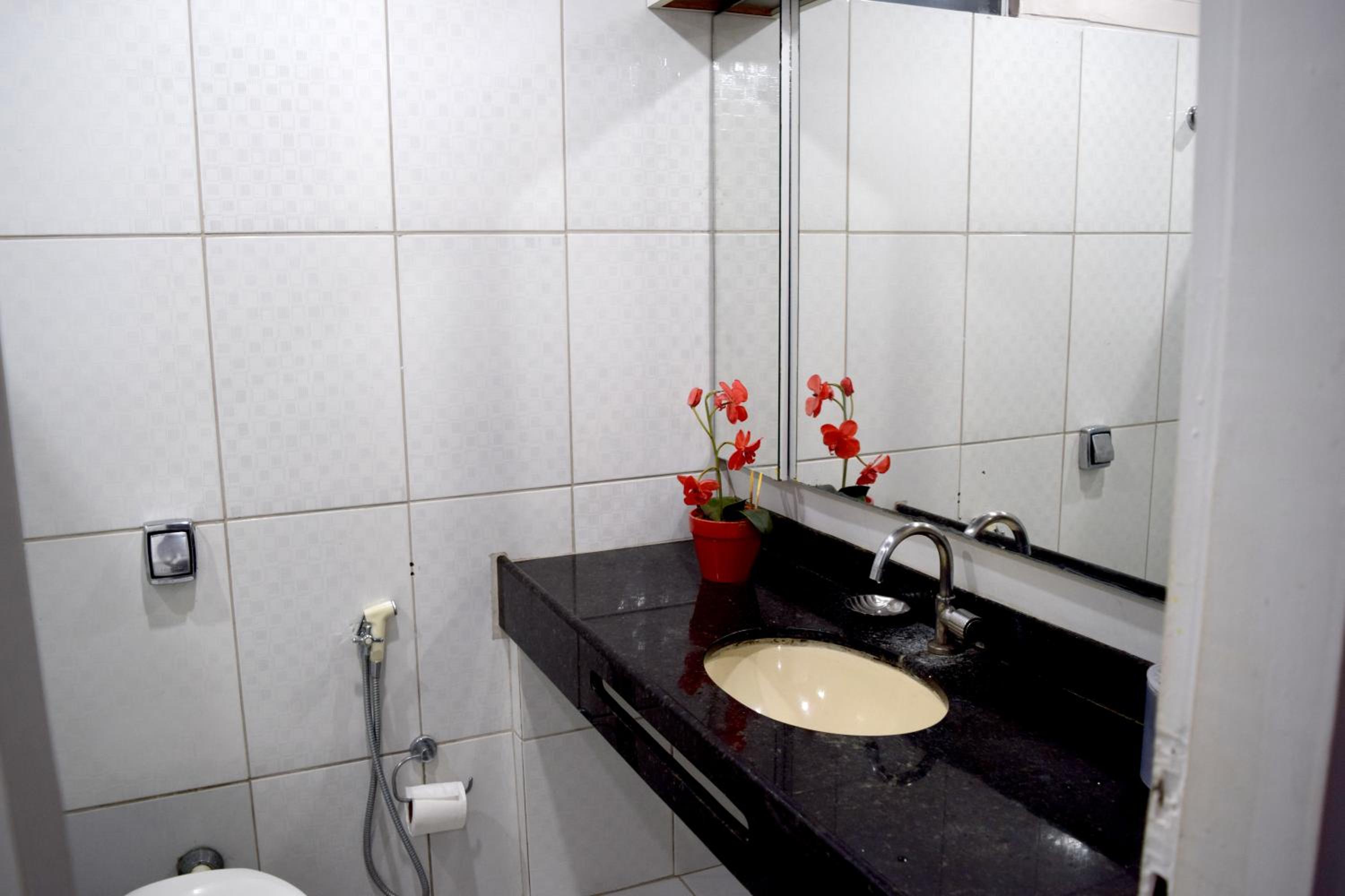 Linda Casa no centro de Porto com Cozinheira e piscinas