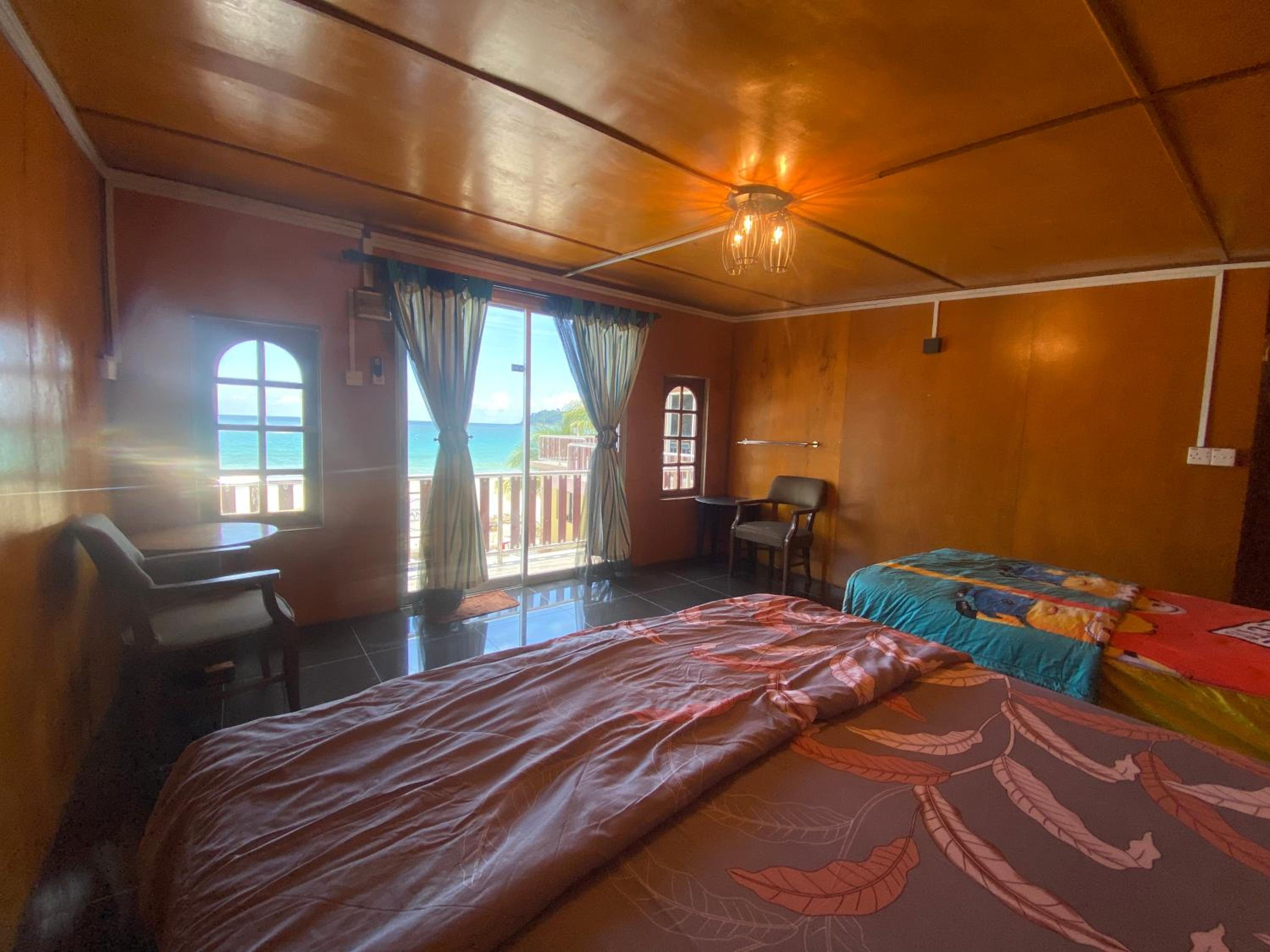 Tioman Santai Resort