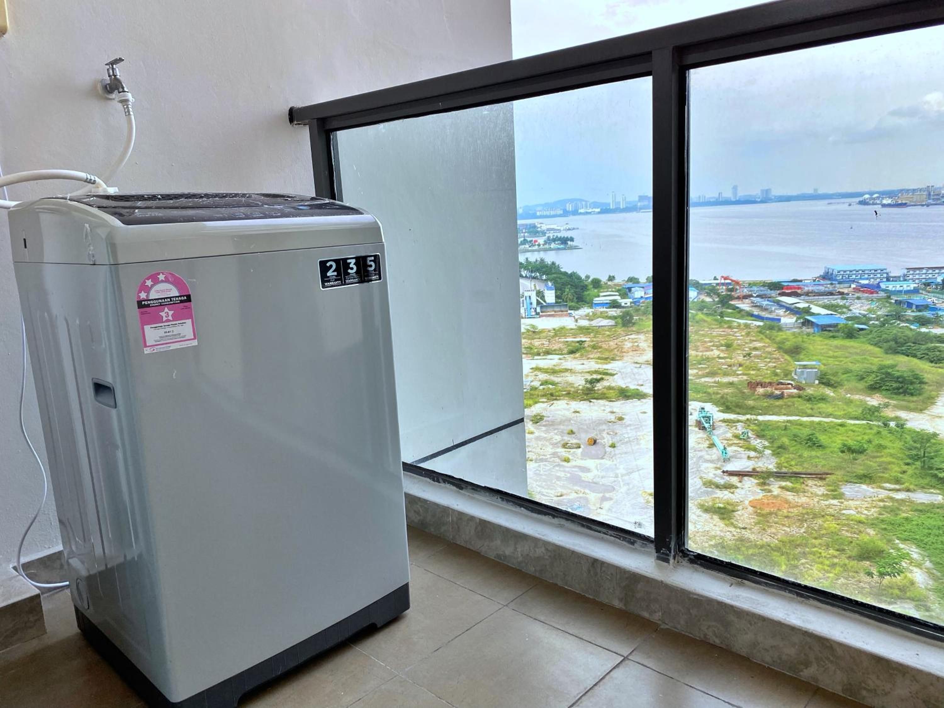 R&F Princess Cove JB Apartment Suites By SC Homestay