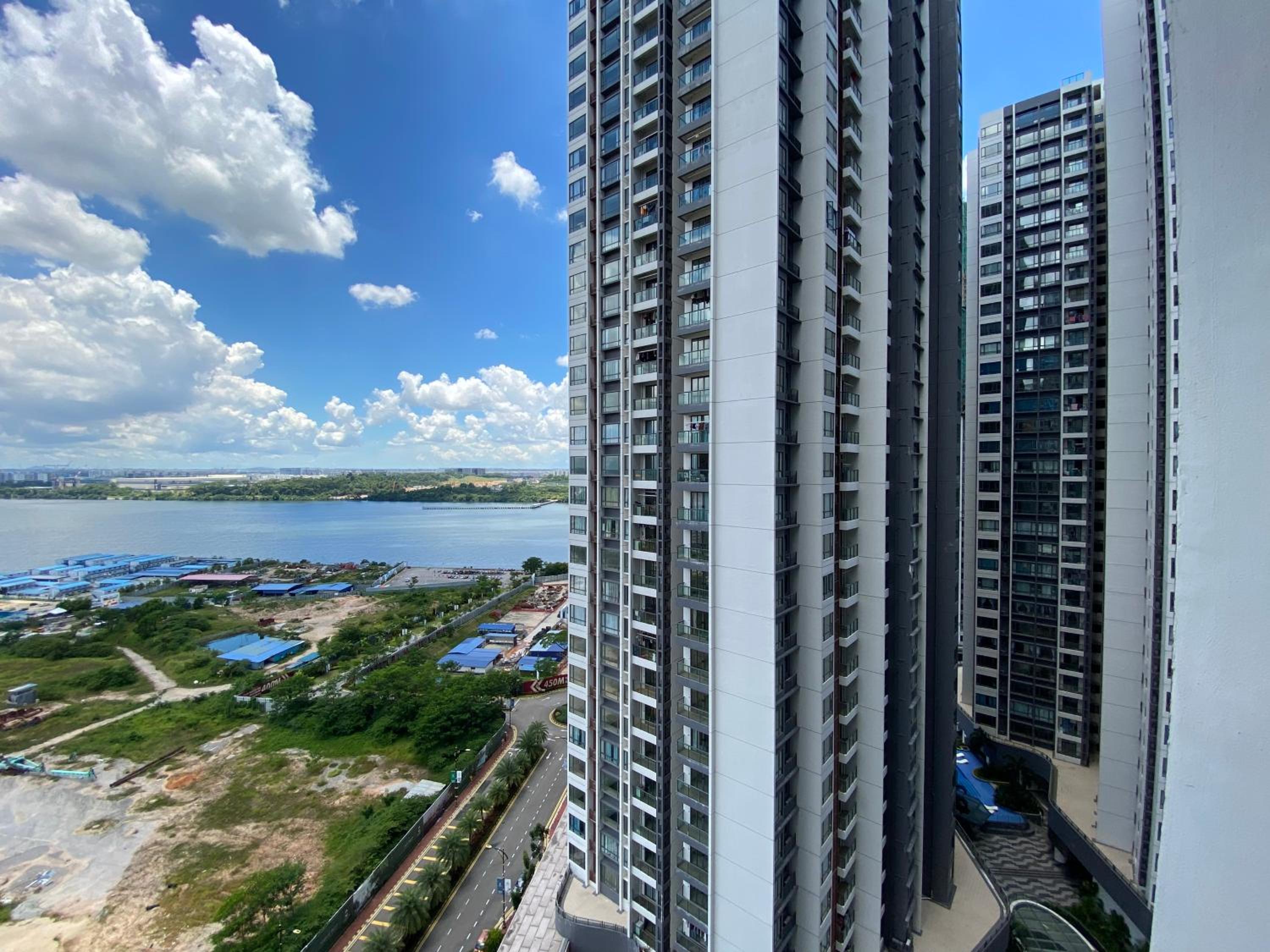 R&F Princess Cove JB Apartment Suites By SC Homestay