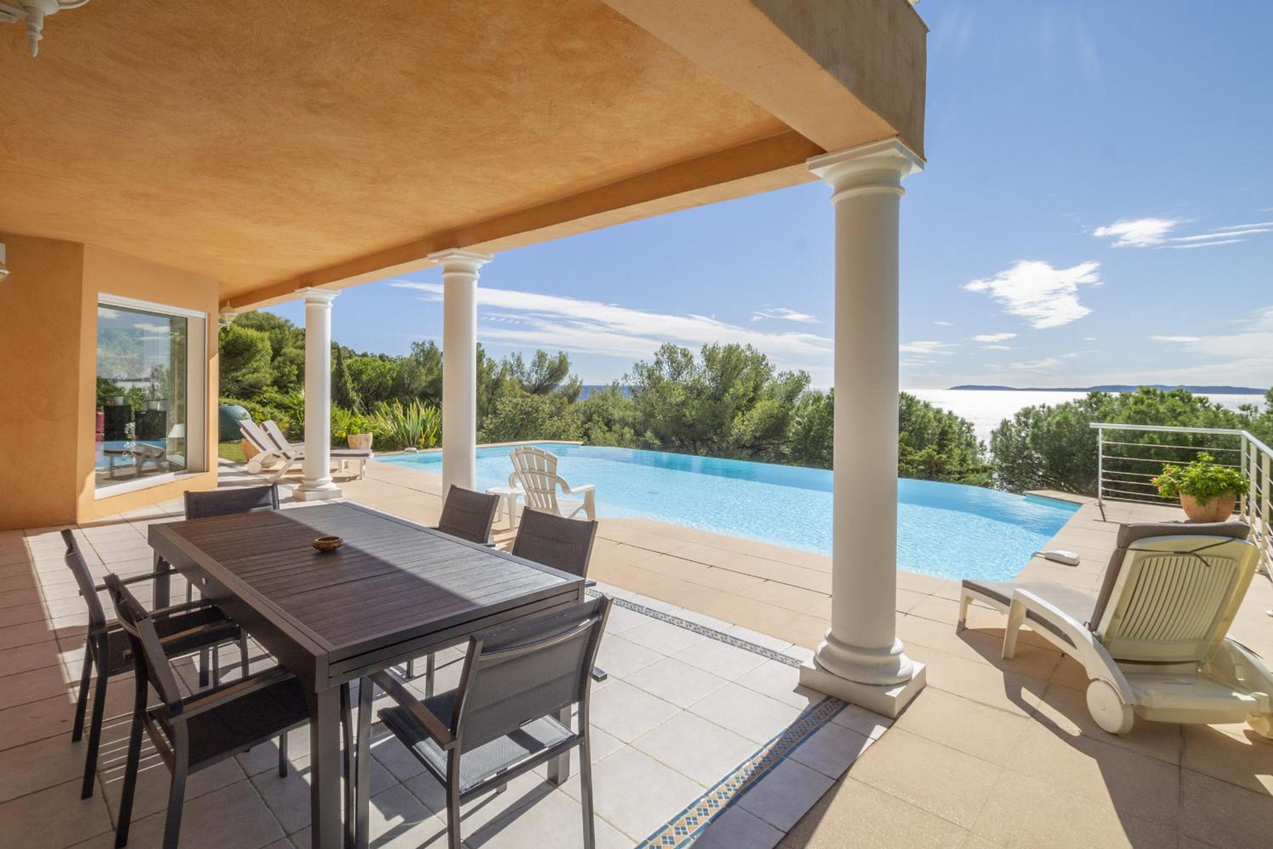 Villa Lili Rose view 4