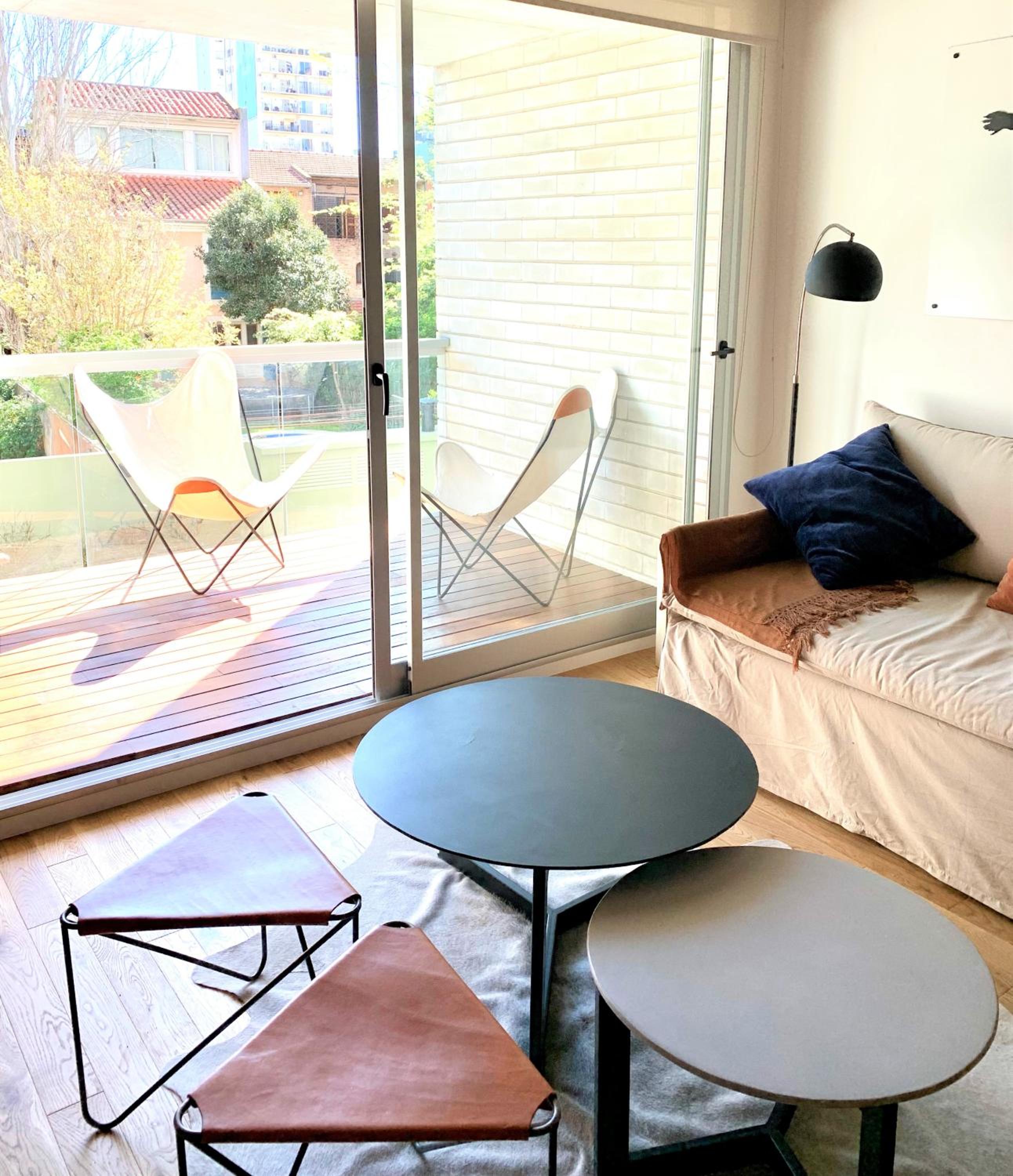 Stylish Apartment by River with Pool & Grill
