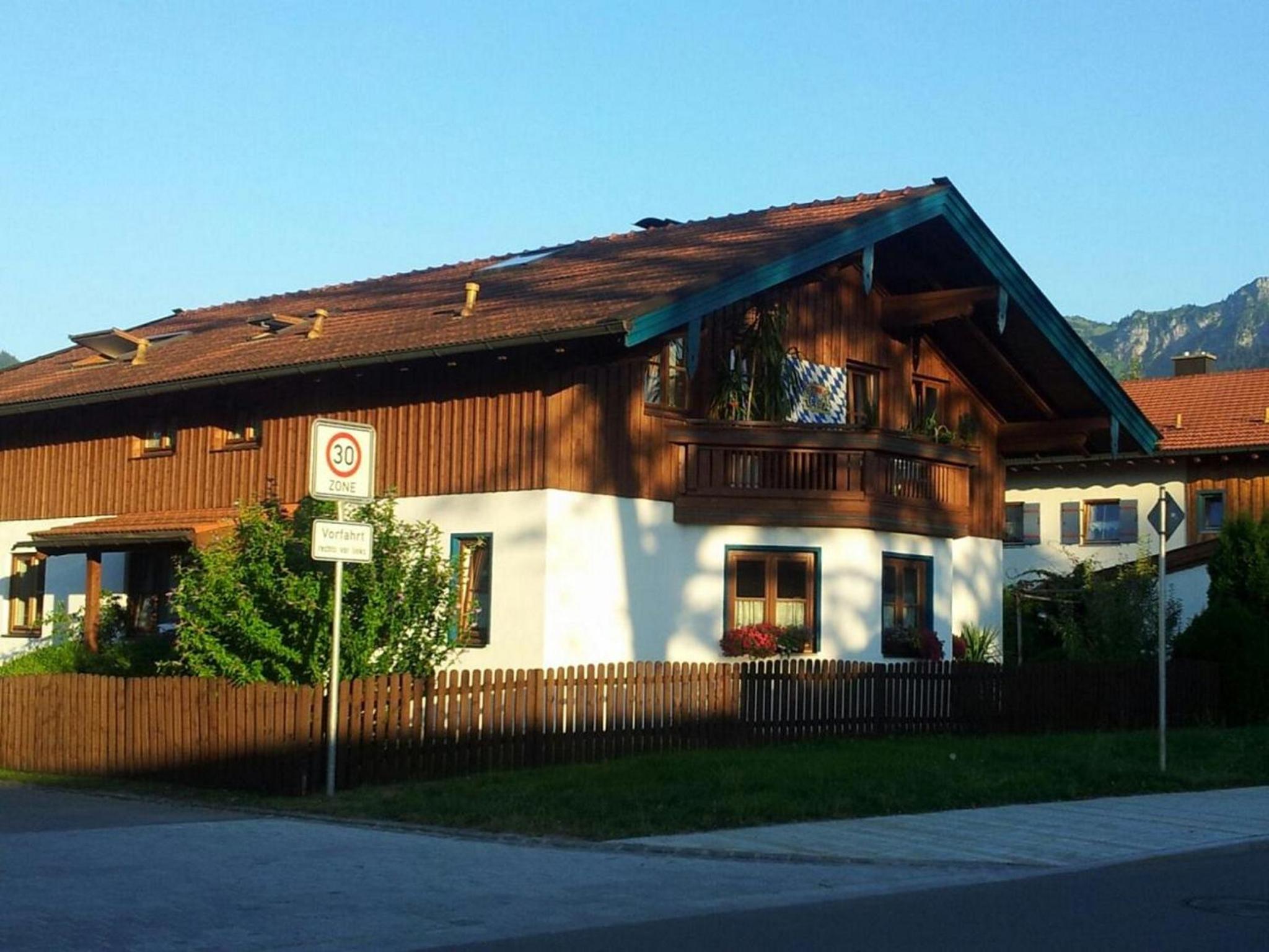 Ferienwohnung Kreuz view 2