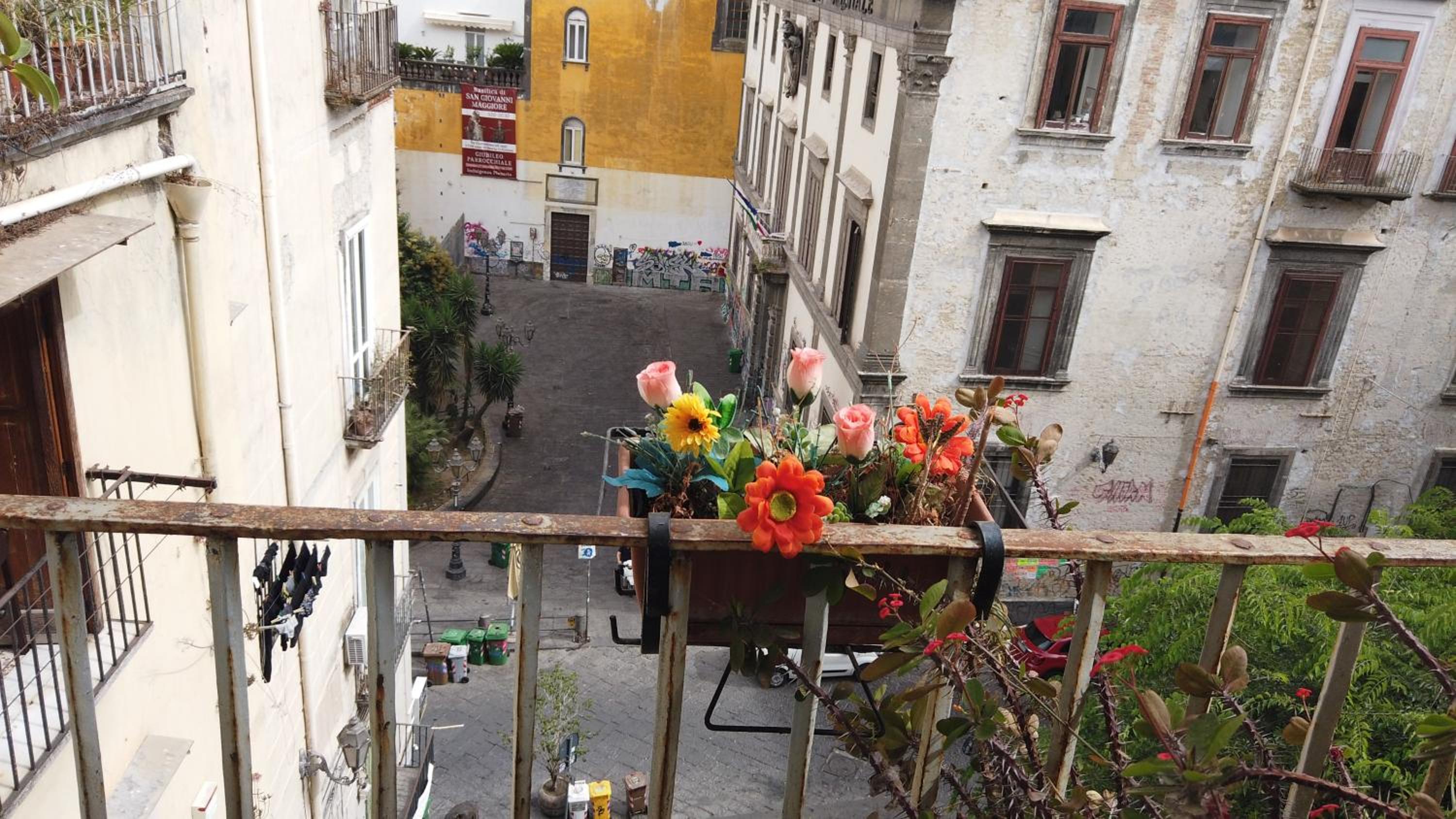 napoli centro spaccanapoli