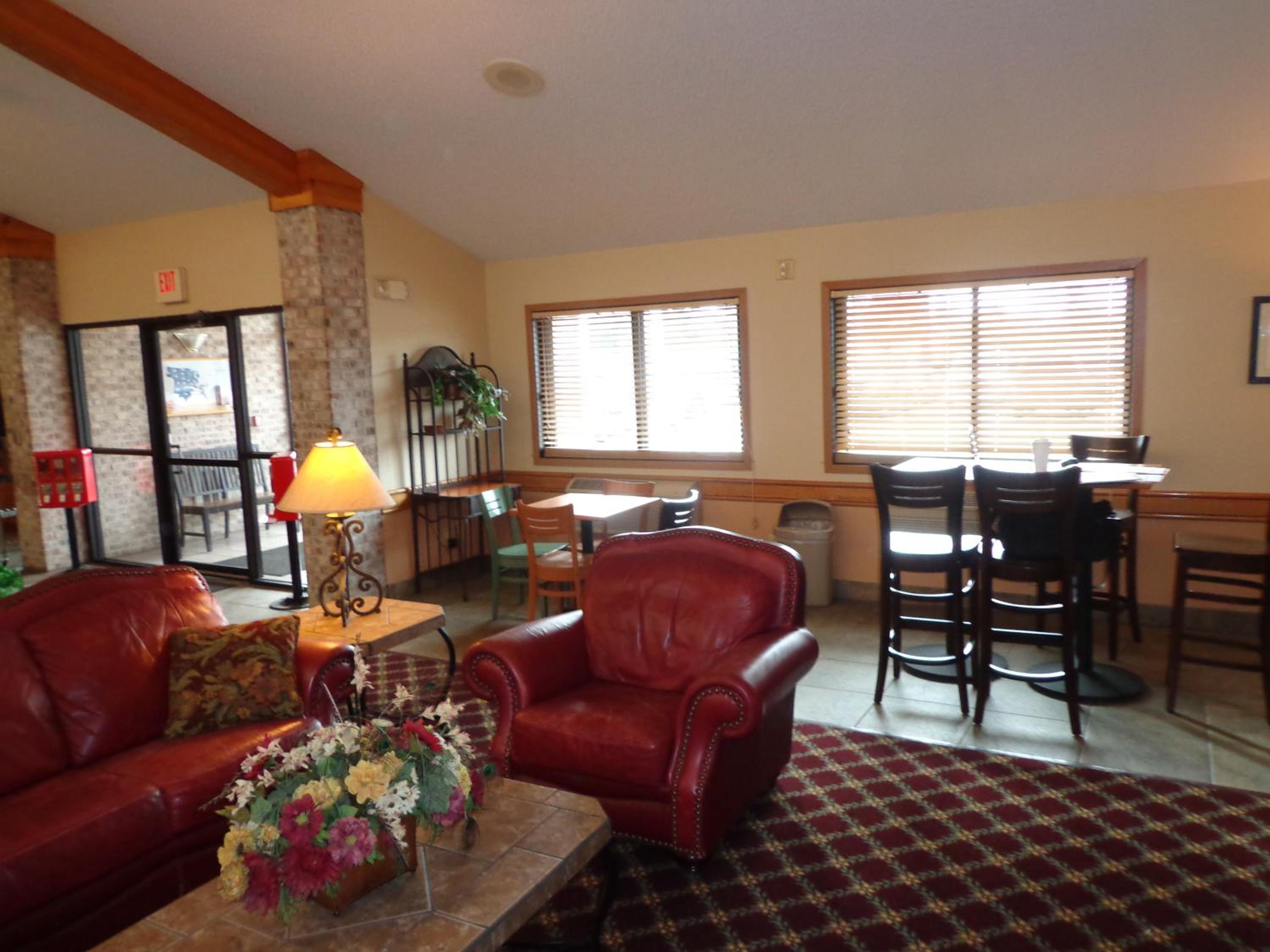 Baymont by Wyndham Lakeville