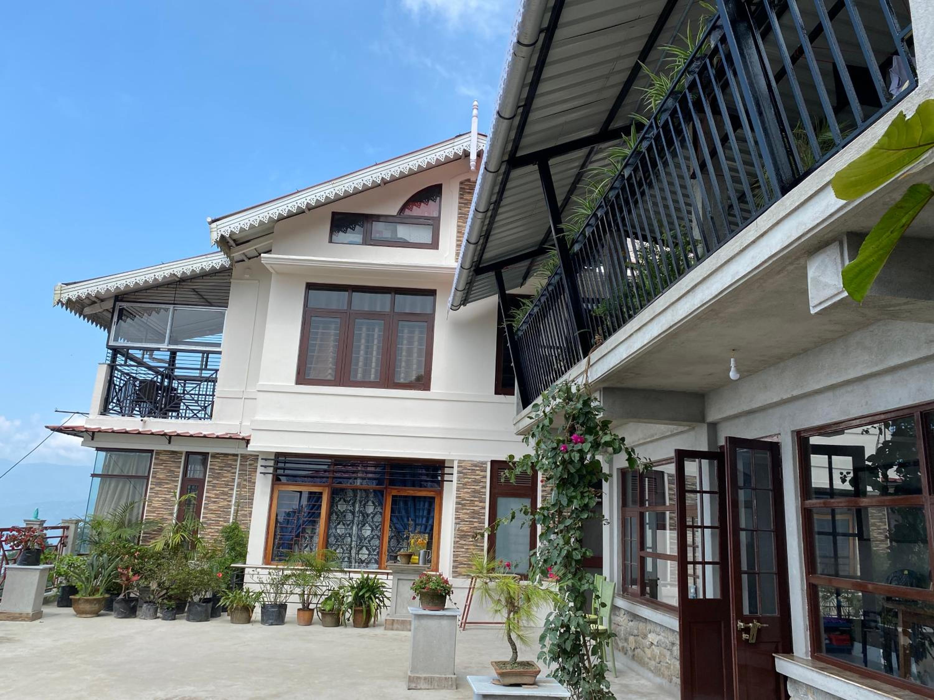 Dreamhome Stay view 4