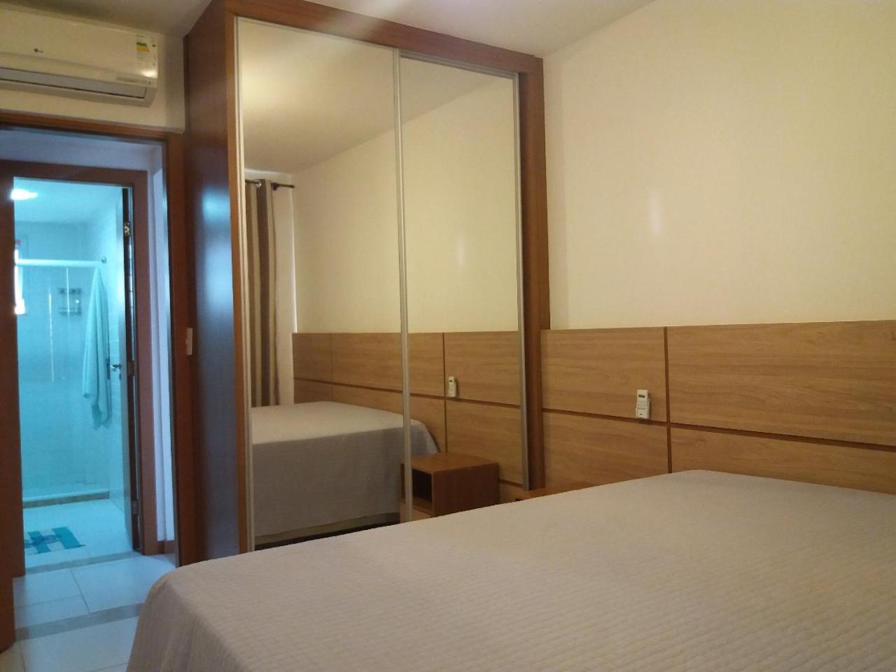 Apartamento Reserva Imbassaí quarto e sala 68m²