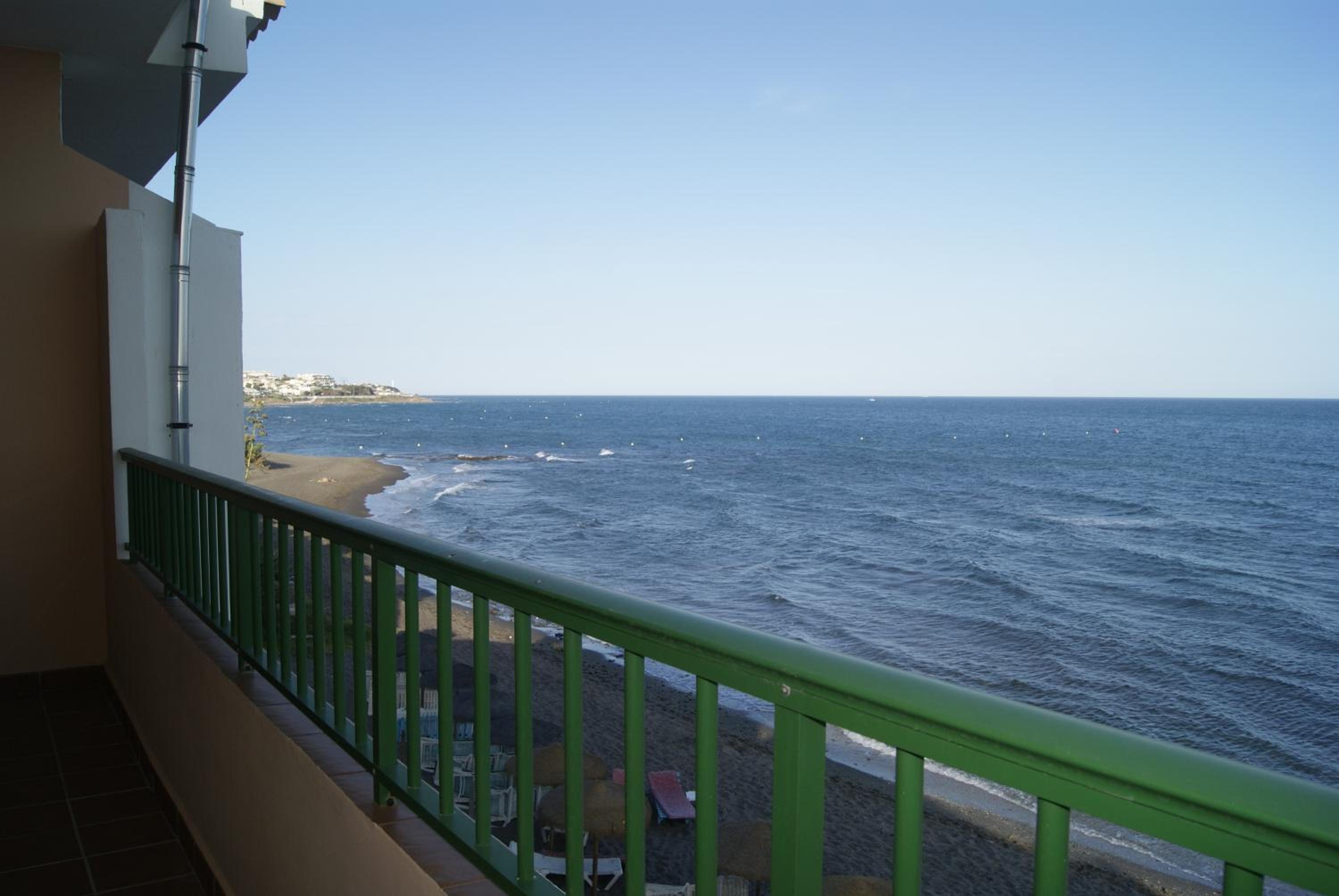 Apartamentos La Dorada view 4