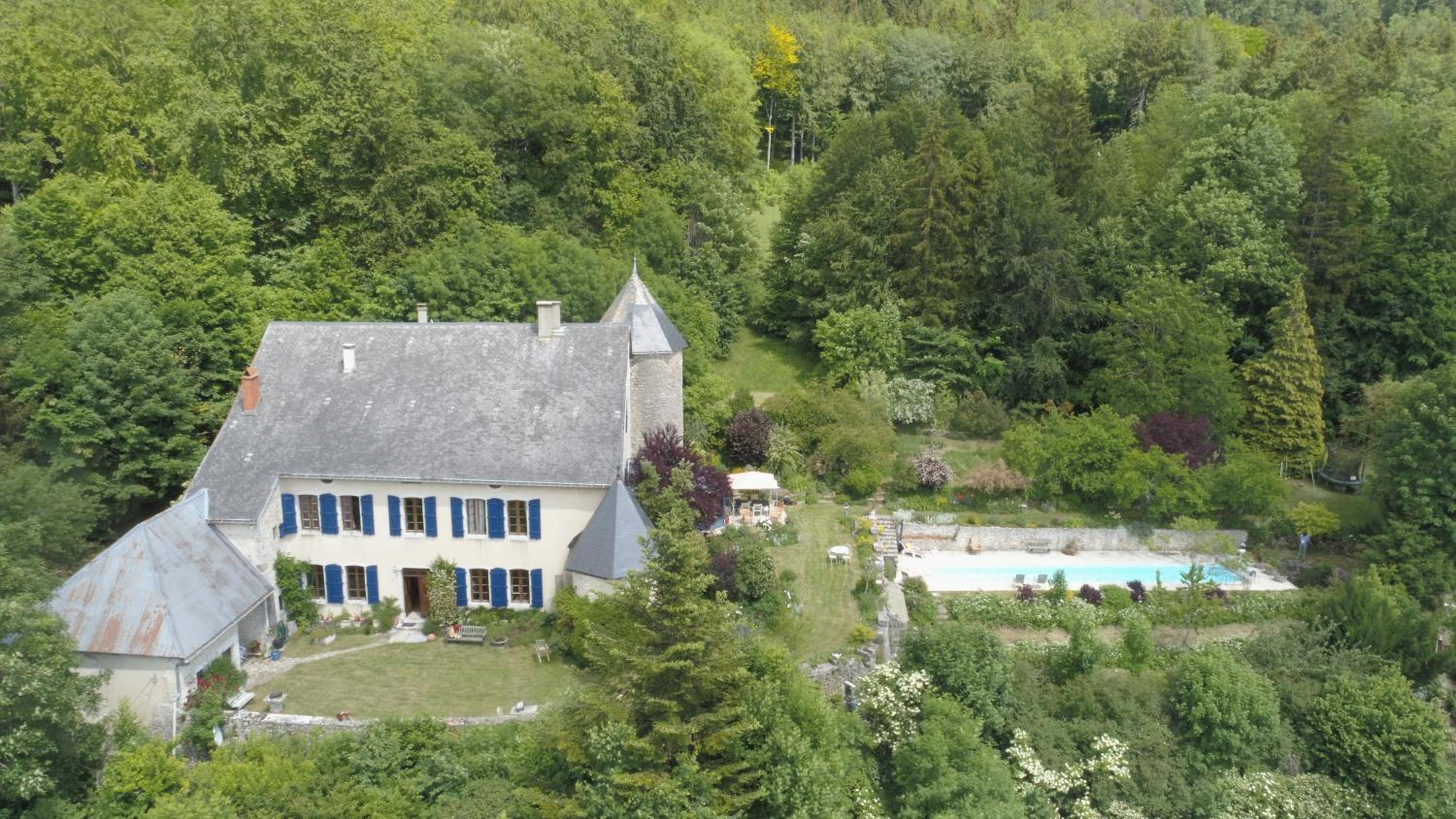 Château de Sothonod view 2