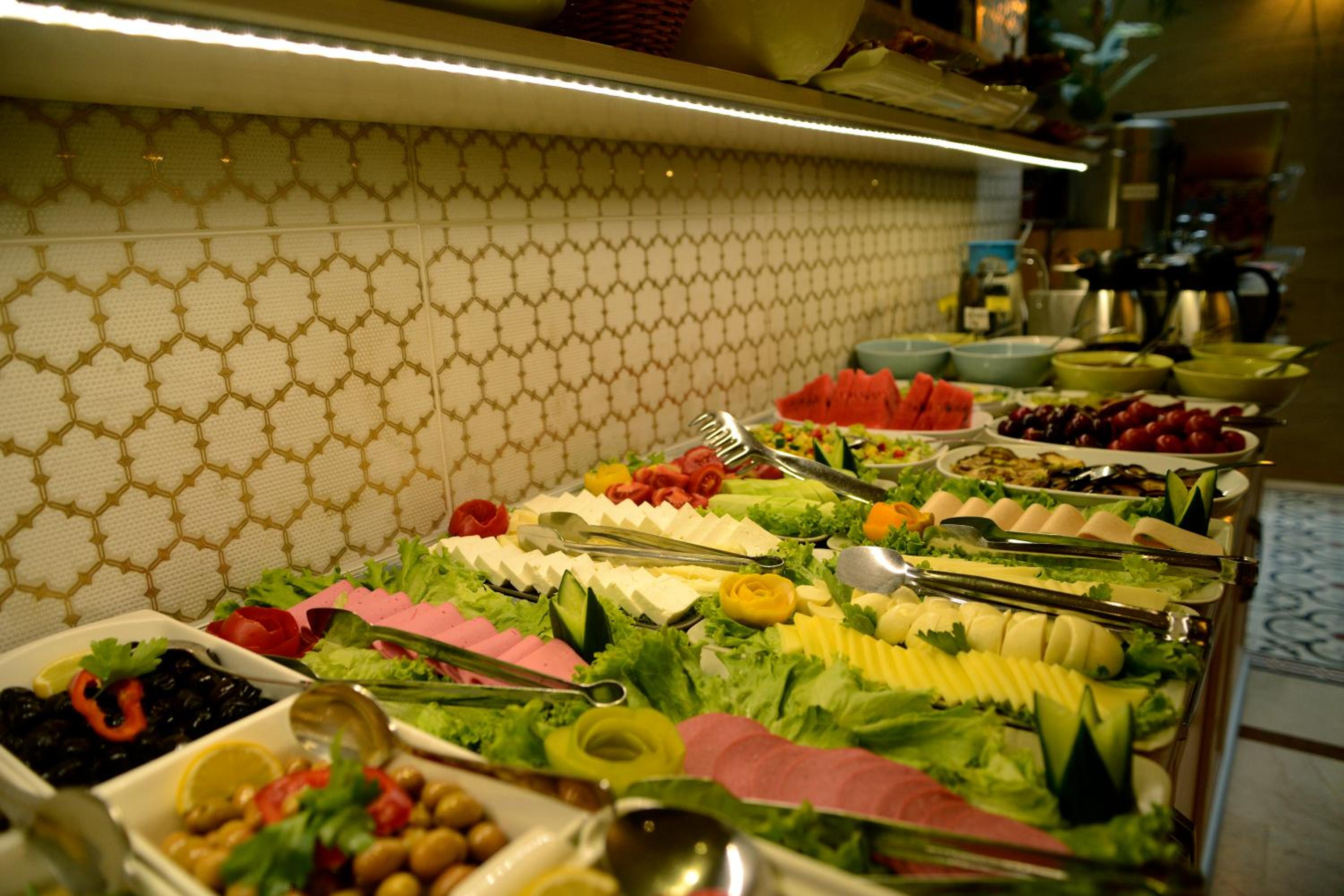 Sultans Royal Hotel - Image 5
