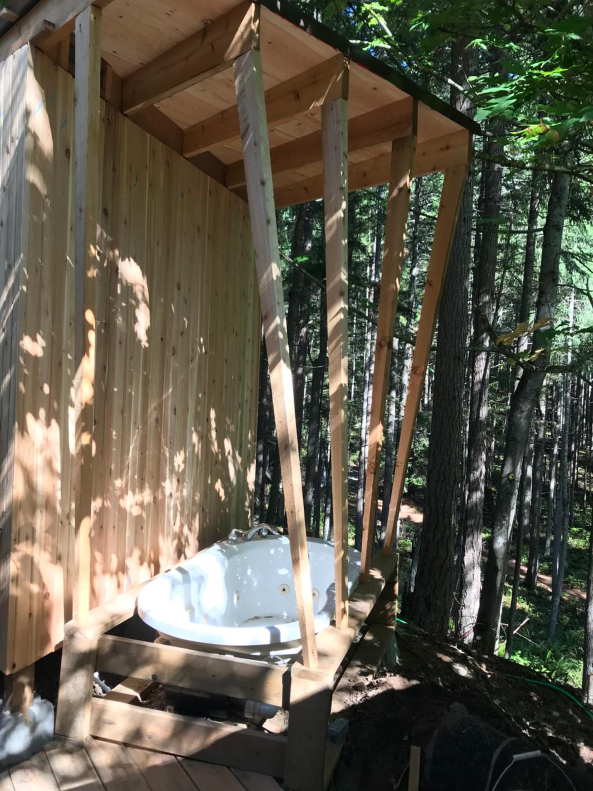 Five Elements Lodge B&B with Outdoor Spa