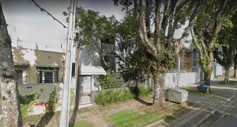 Quarto aconchegante nas Mercês view 2