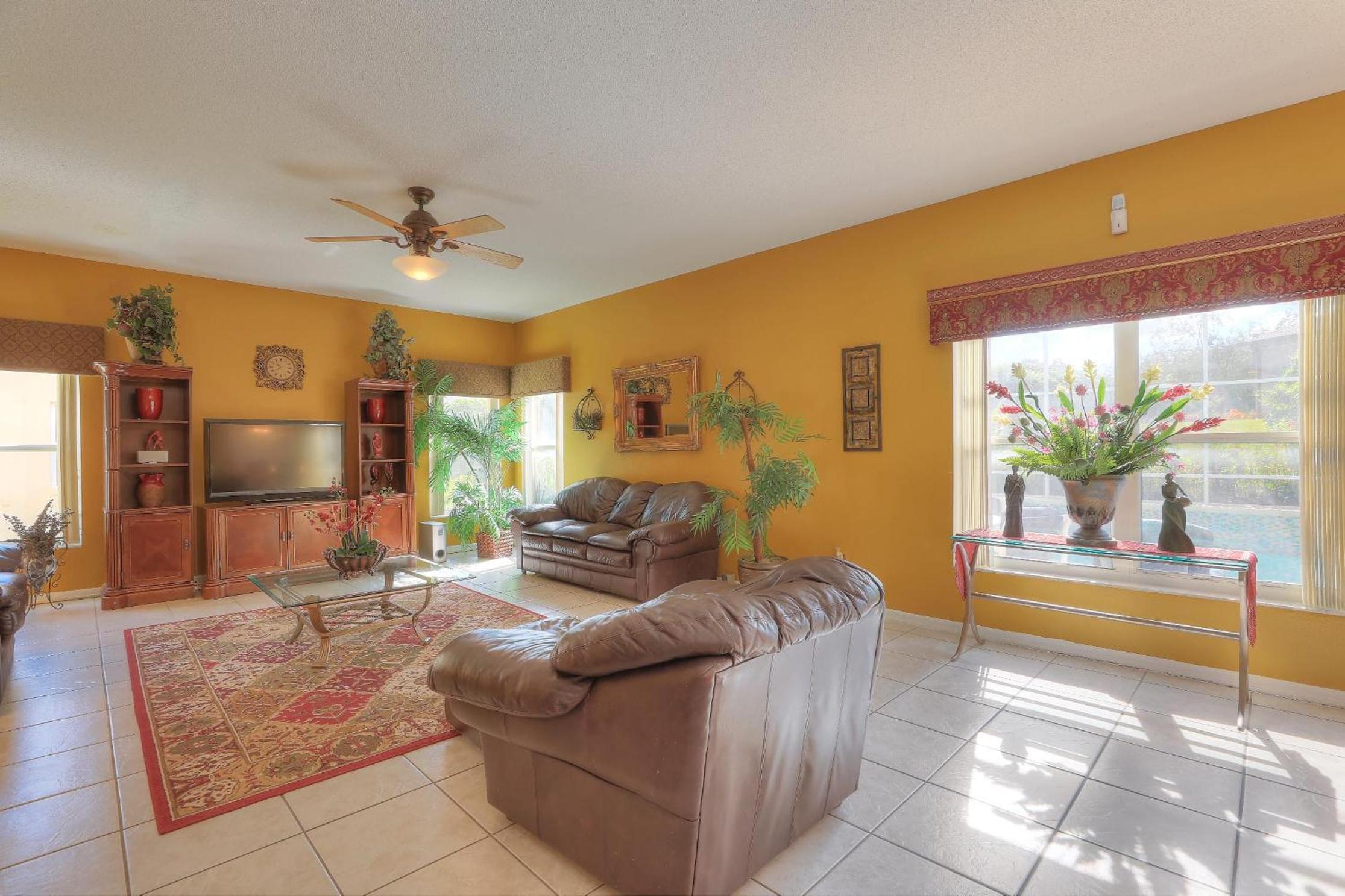 Peace of Paradise Vacation Home view 3