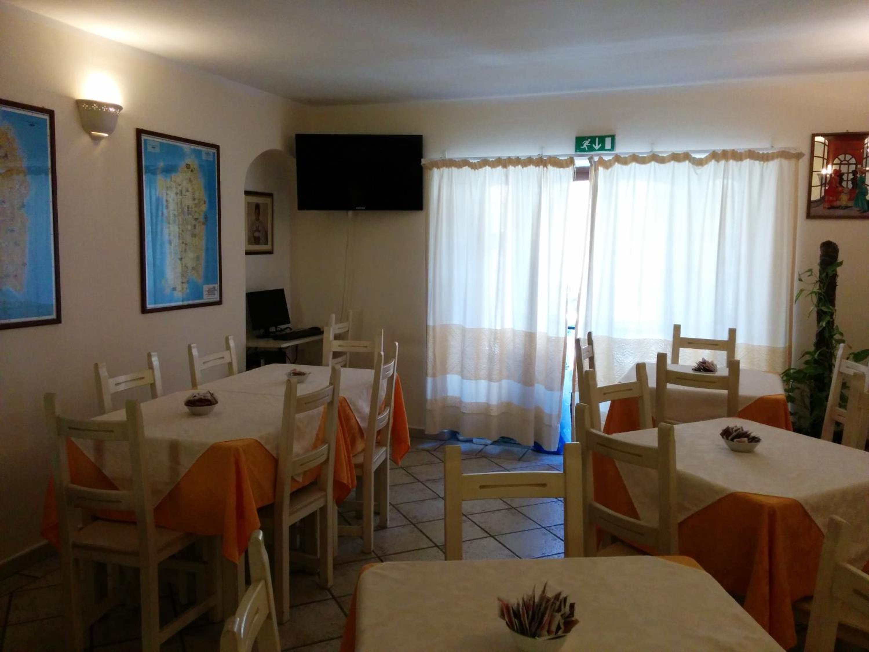 Hotel Cavour photo 20 of 42