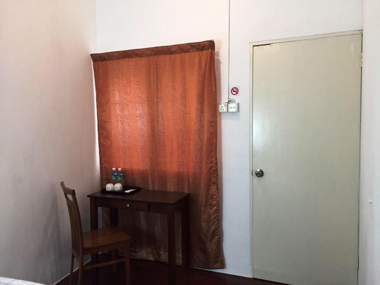 Photo 19