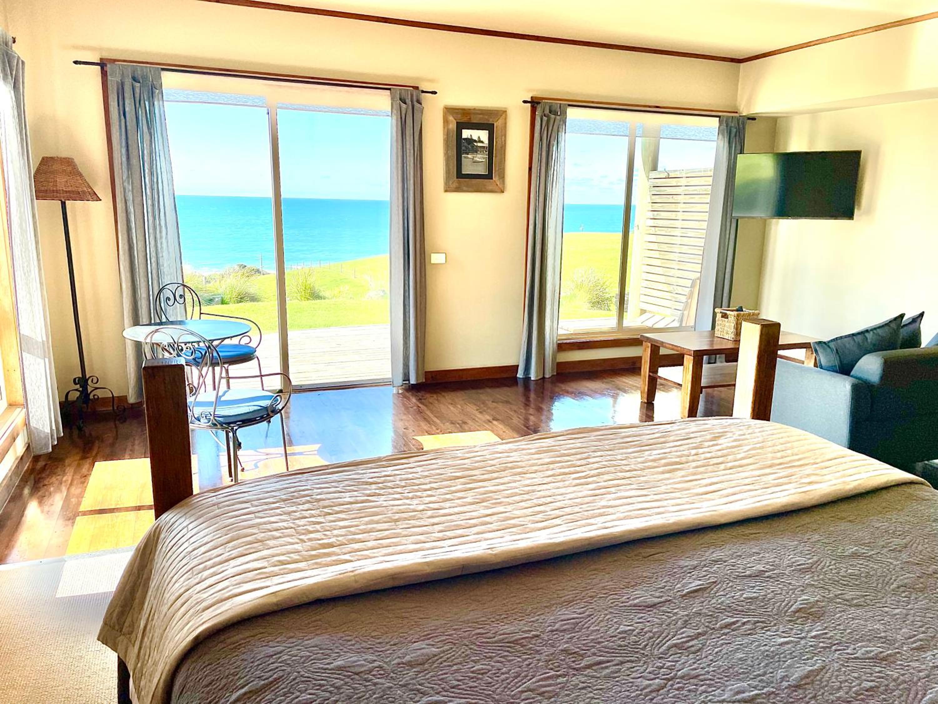 Castaways Apollo Bay - Property Image 3