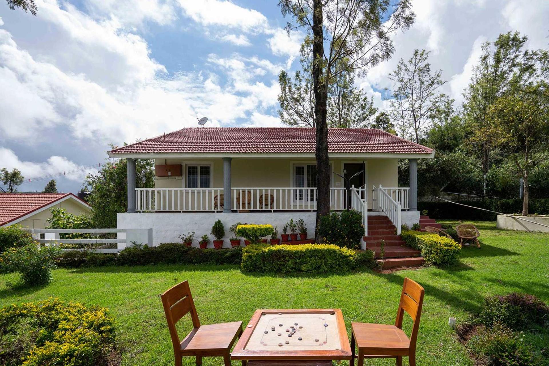 StayVista at Casa Pinnacle - Pet Friendly Home with Lawn view 3