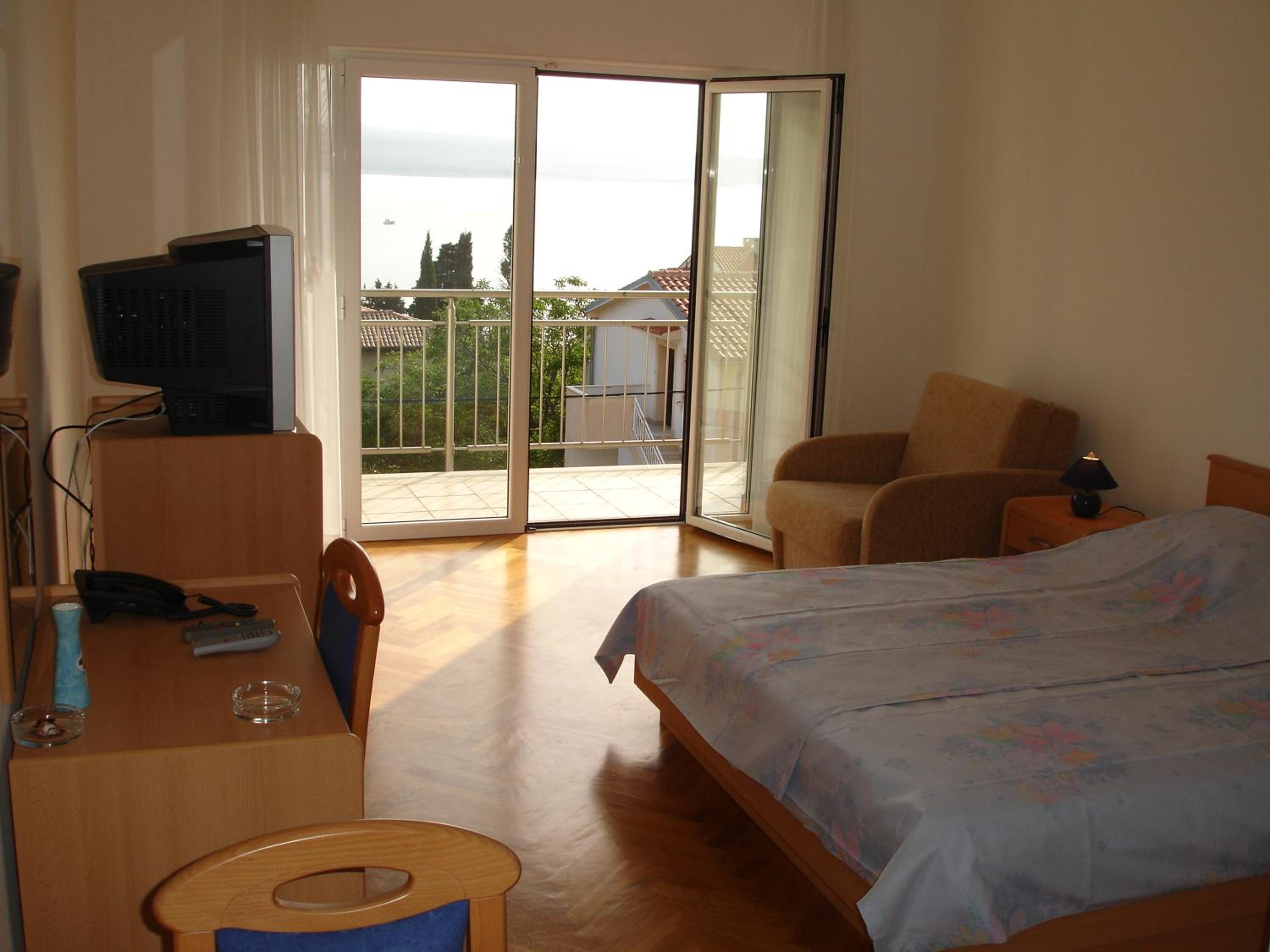 Photo 24