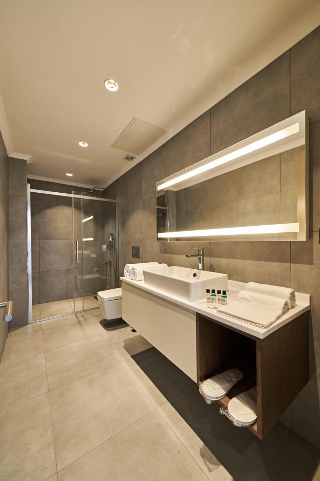 Selini Hotel İstanbul Airport - Image 22