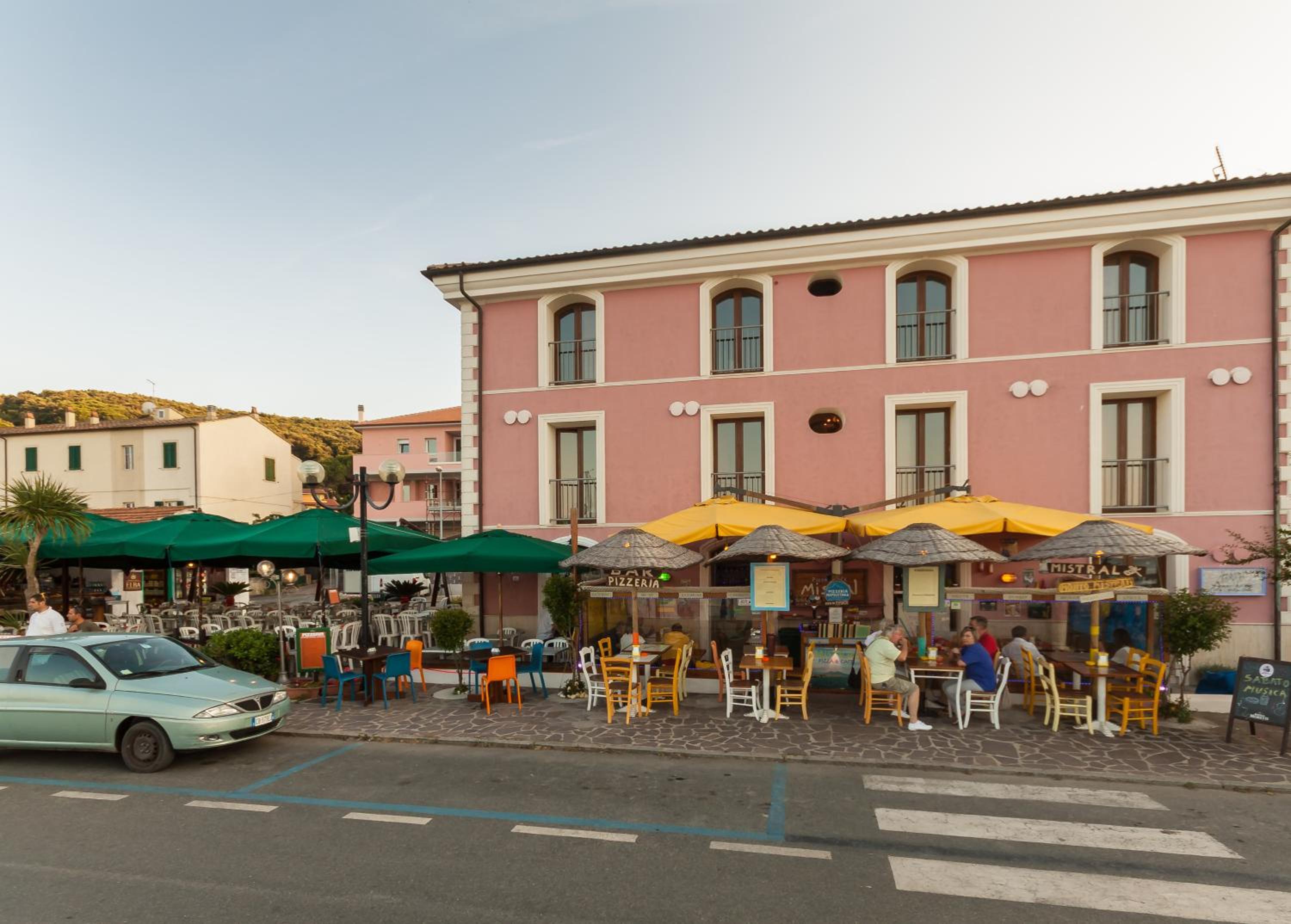 La Vecchia Scuola