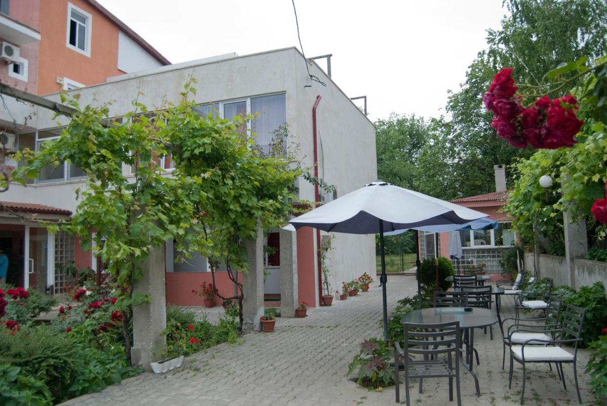 outdoor BBQ area