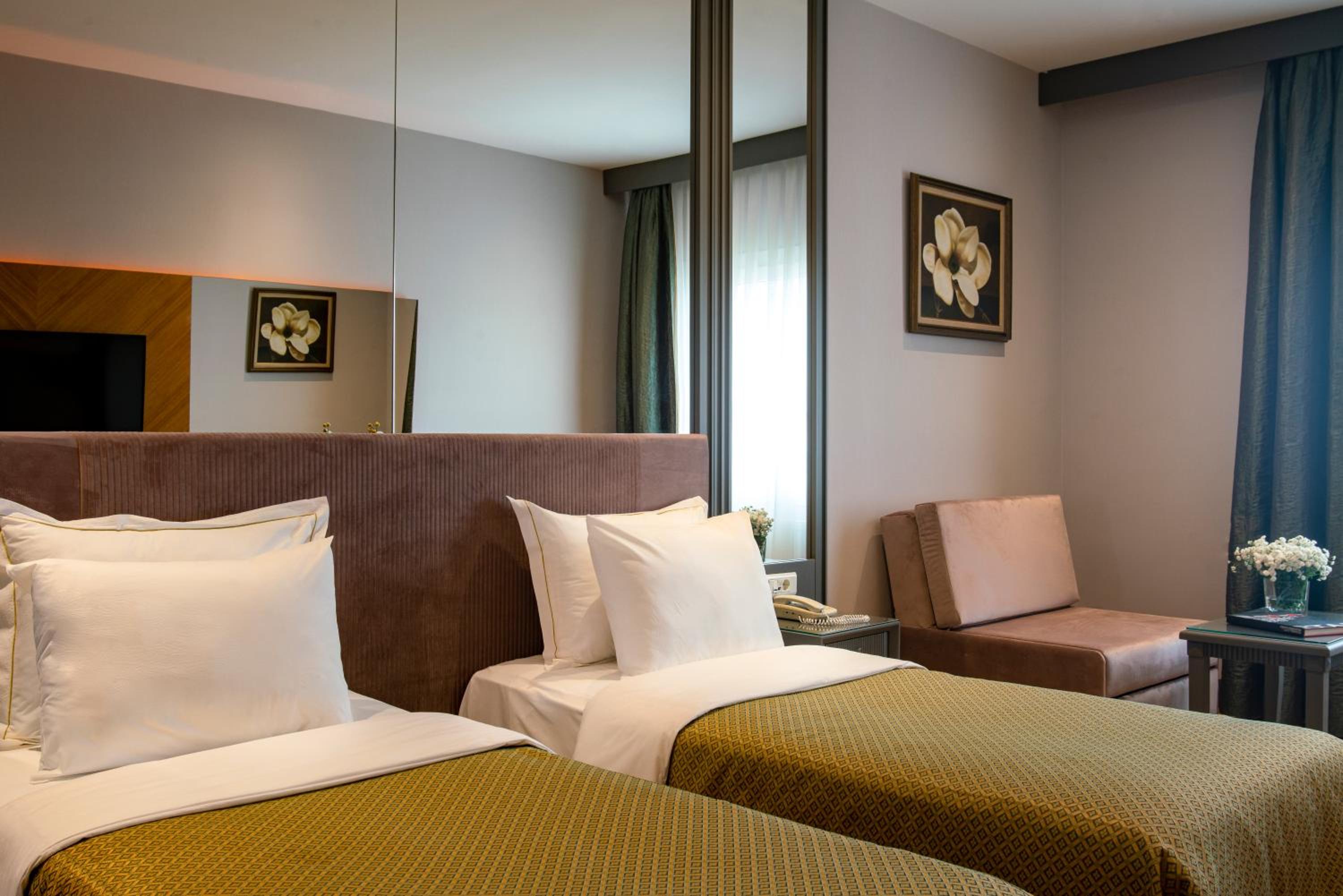 Oran Hotel - Image 33