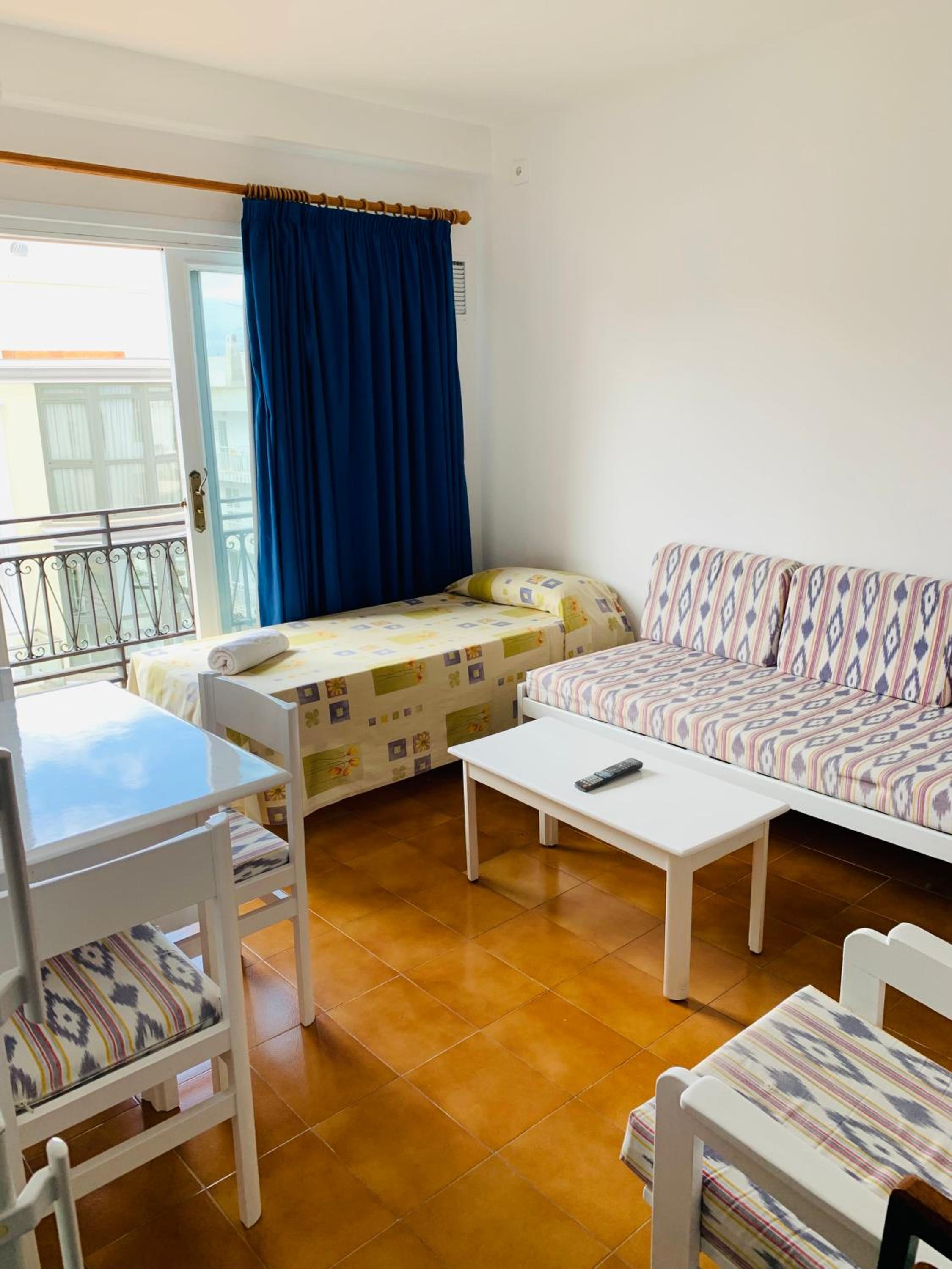 Apartamentos Ebusus