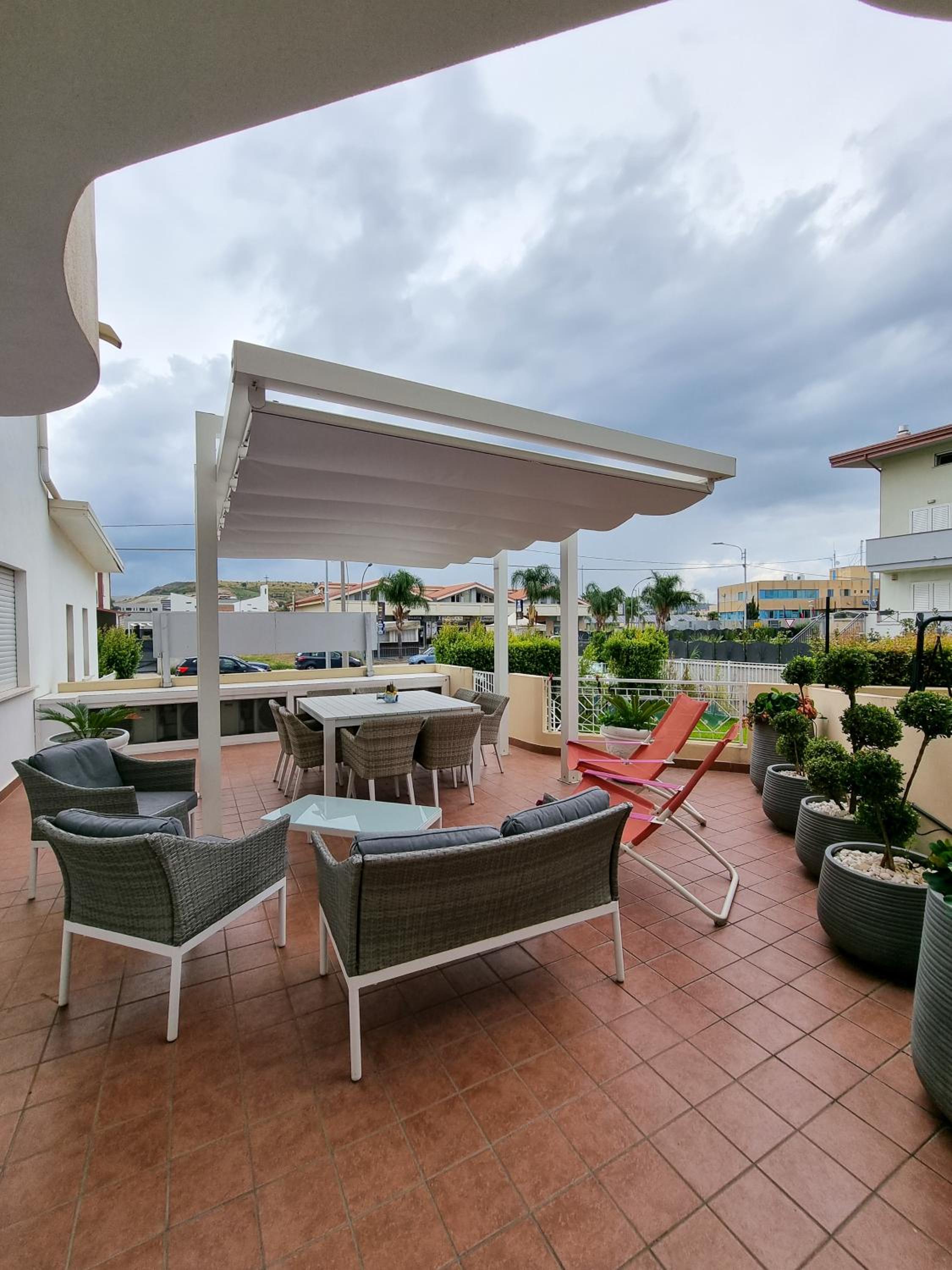 Oltremare Giovino view 5