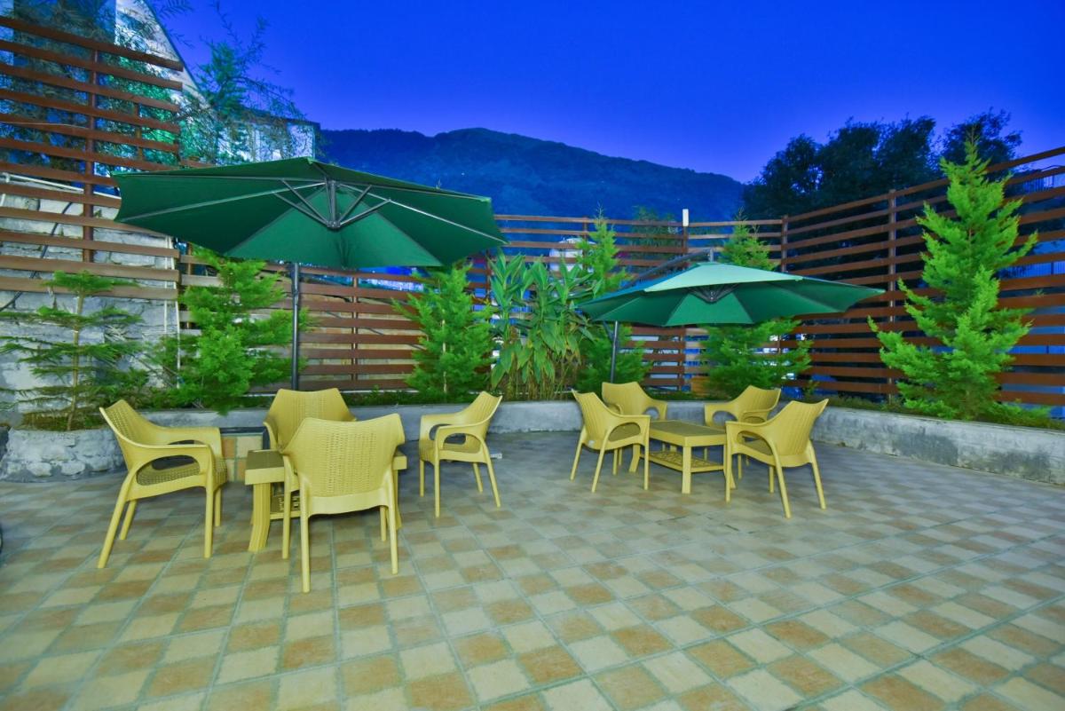 outdoor BBQ area