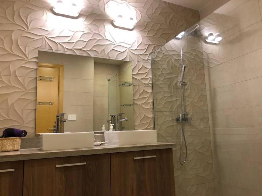 Alquiler vacacional Apartamento en Playa Escondida Resort & Marina En el mar Caribe