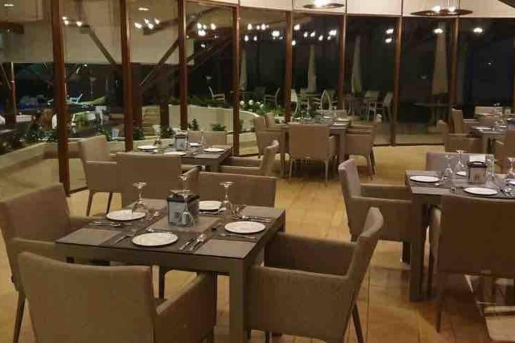 Alquiler vacacional Apartamento en Playa Escondida Resort & Marina En el mar Caribe