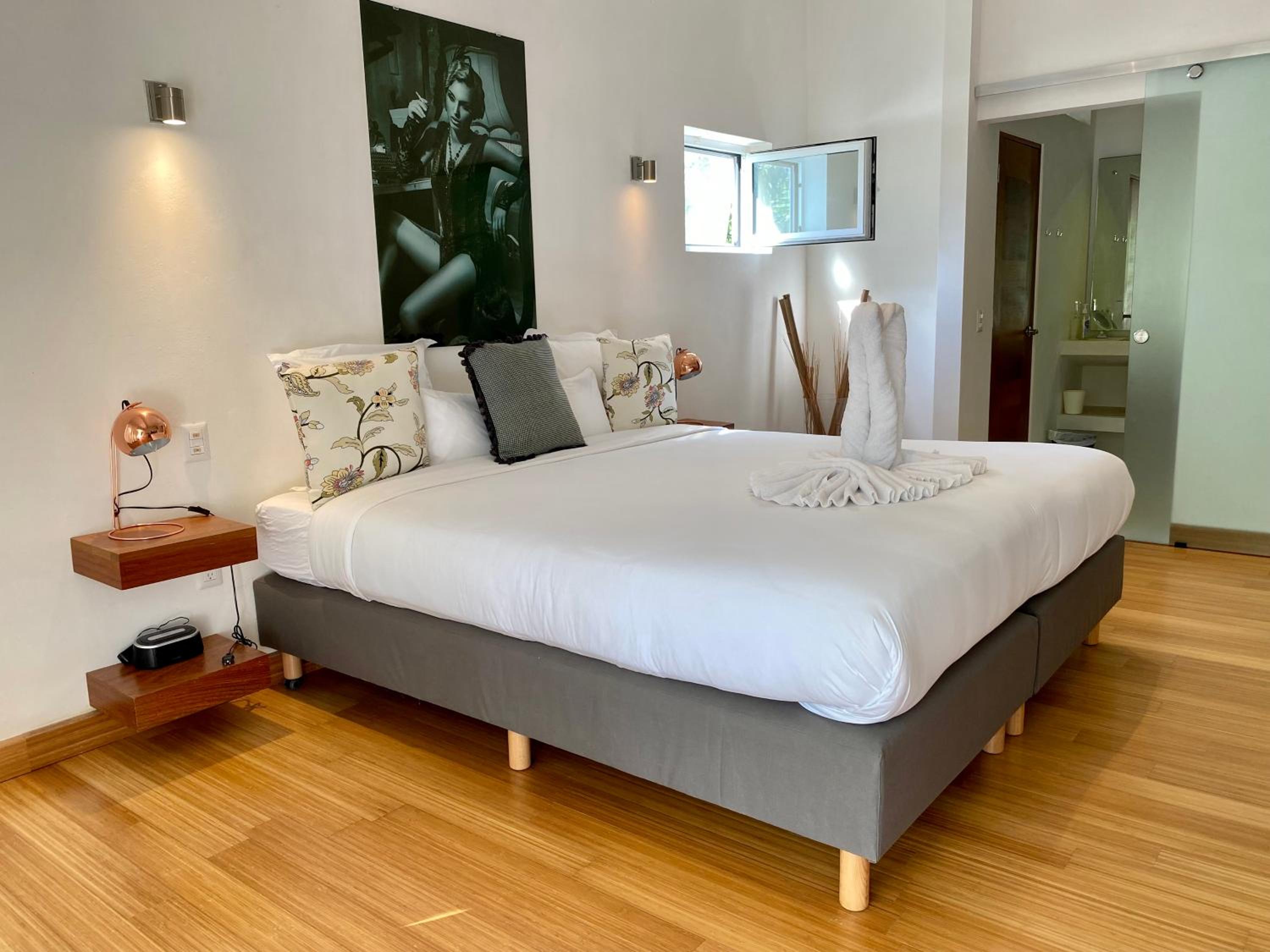 CASA-22 Luxury Boutique Hotel
