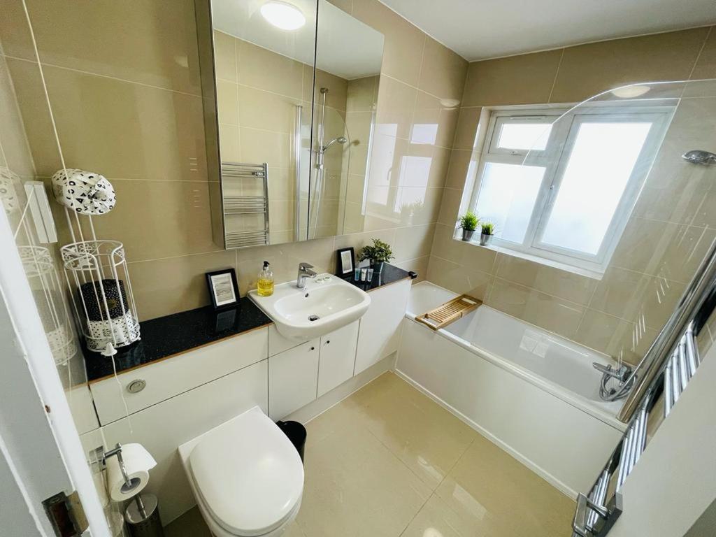 Enfield Chase Apartment view 5
