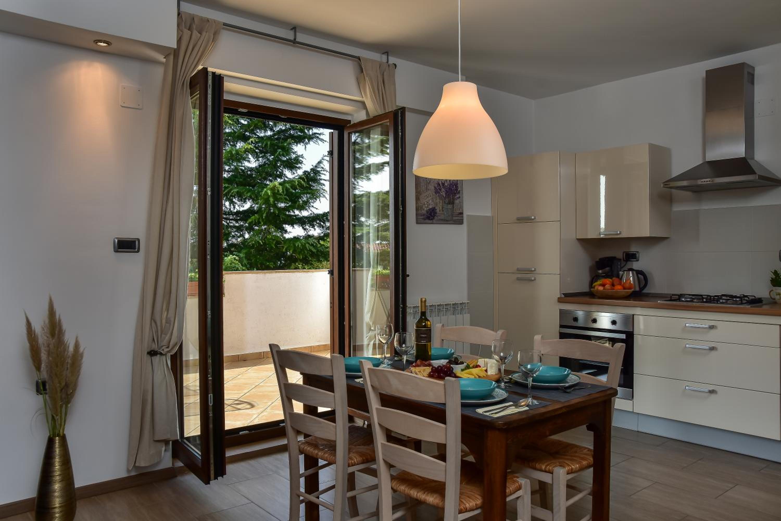 Apartman Grabar view 3