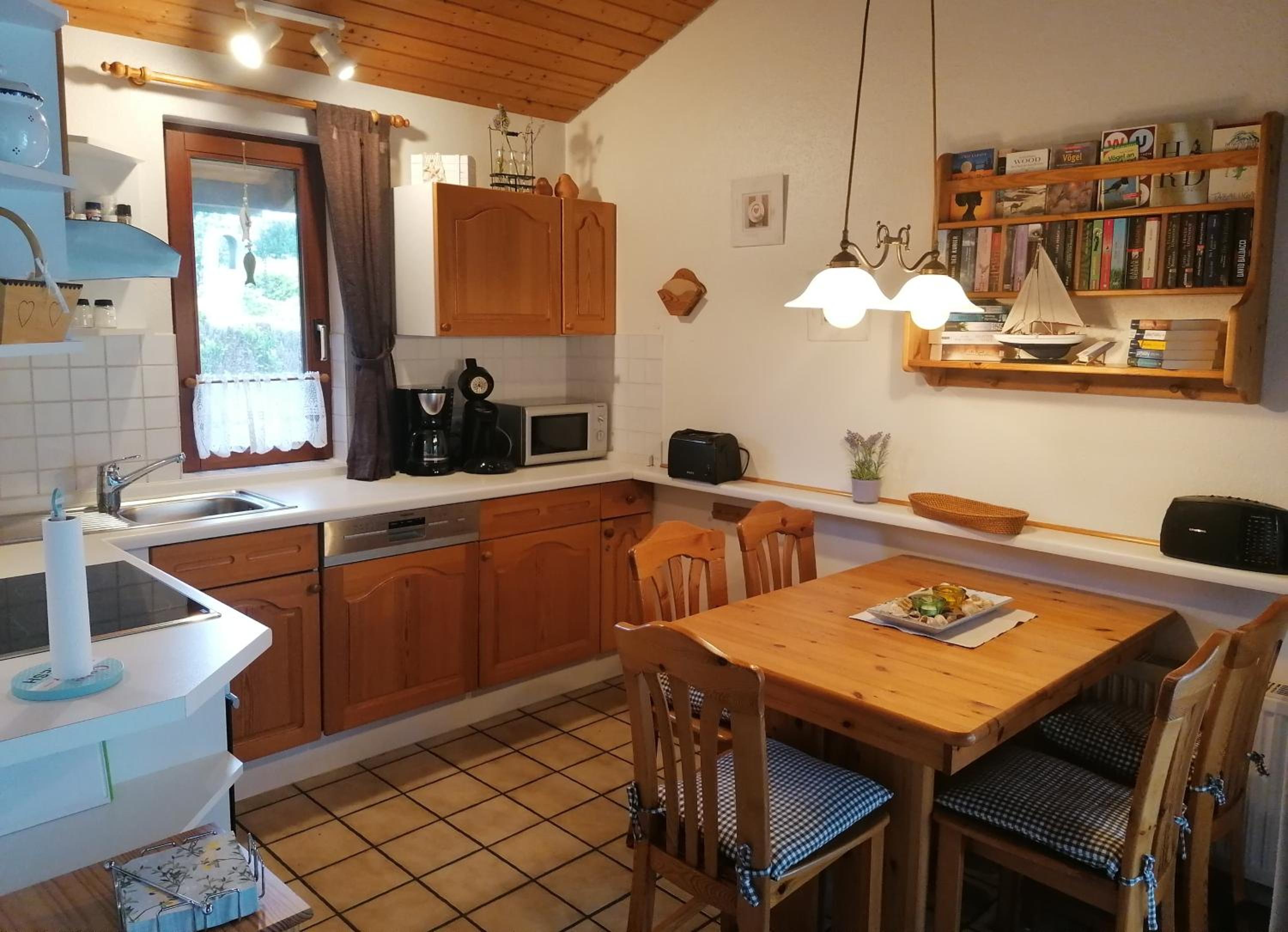 Dat Osterhuus - gemütlich, familienfreundlich, Kaminofen, WLAN, kurzer Weg zum Strand