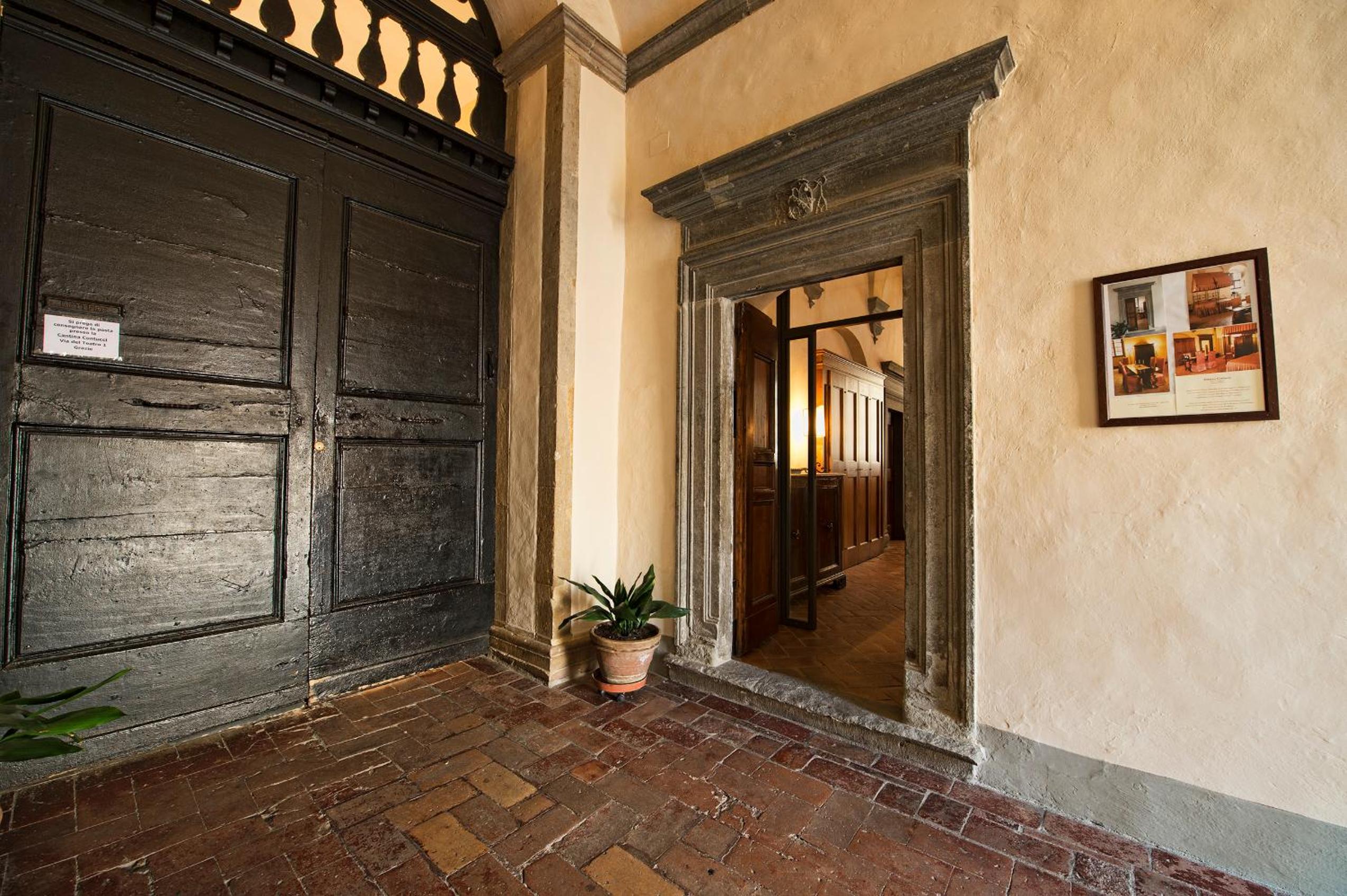 Contucci Residenze d'Epoca view 2