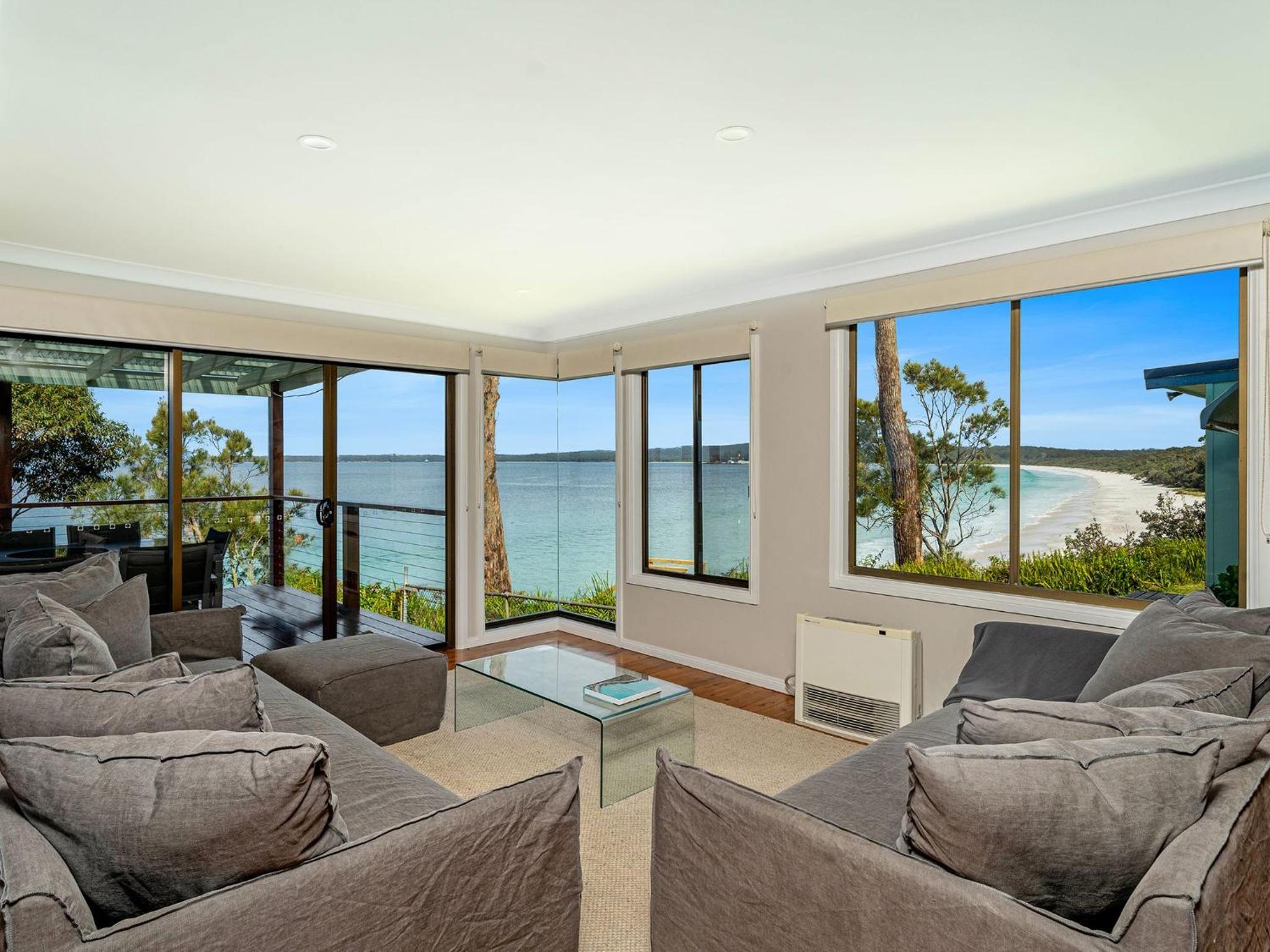 Scarborough Hyams Beach