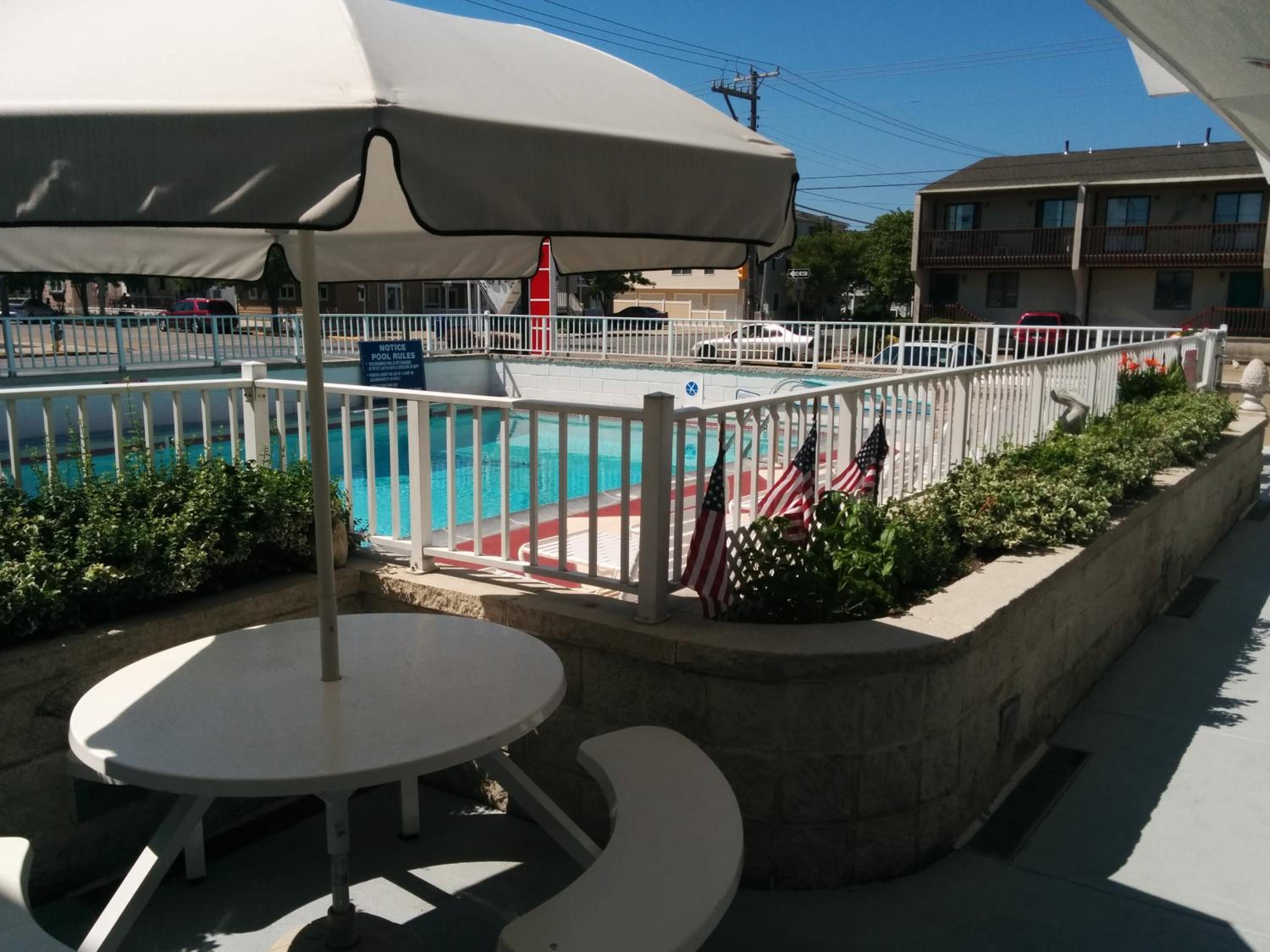 Pink Champagne Motel