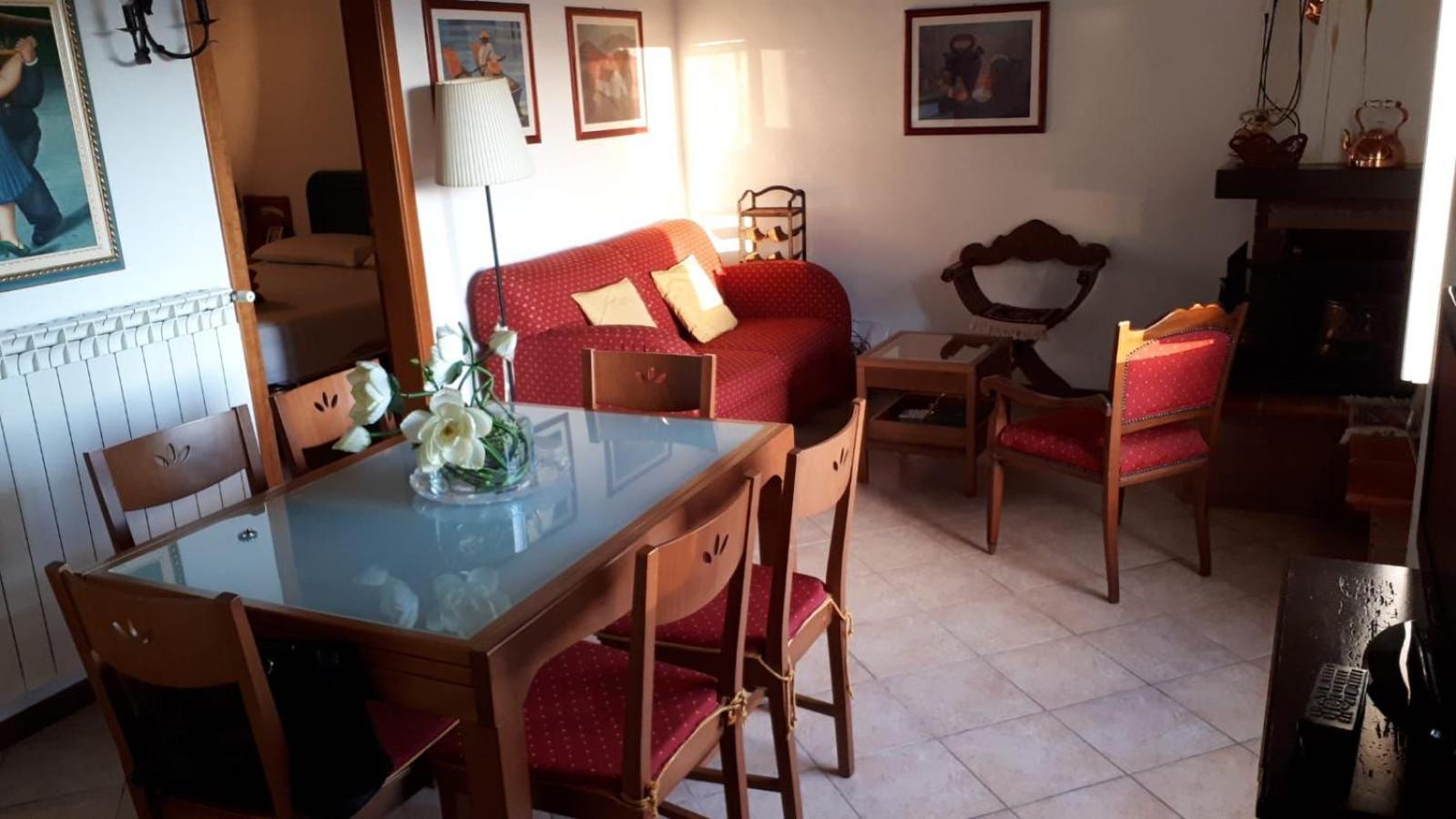 Casa nel borgo view 4