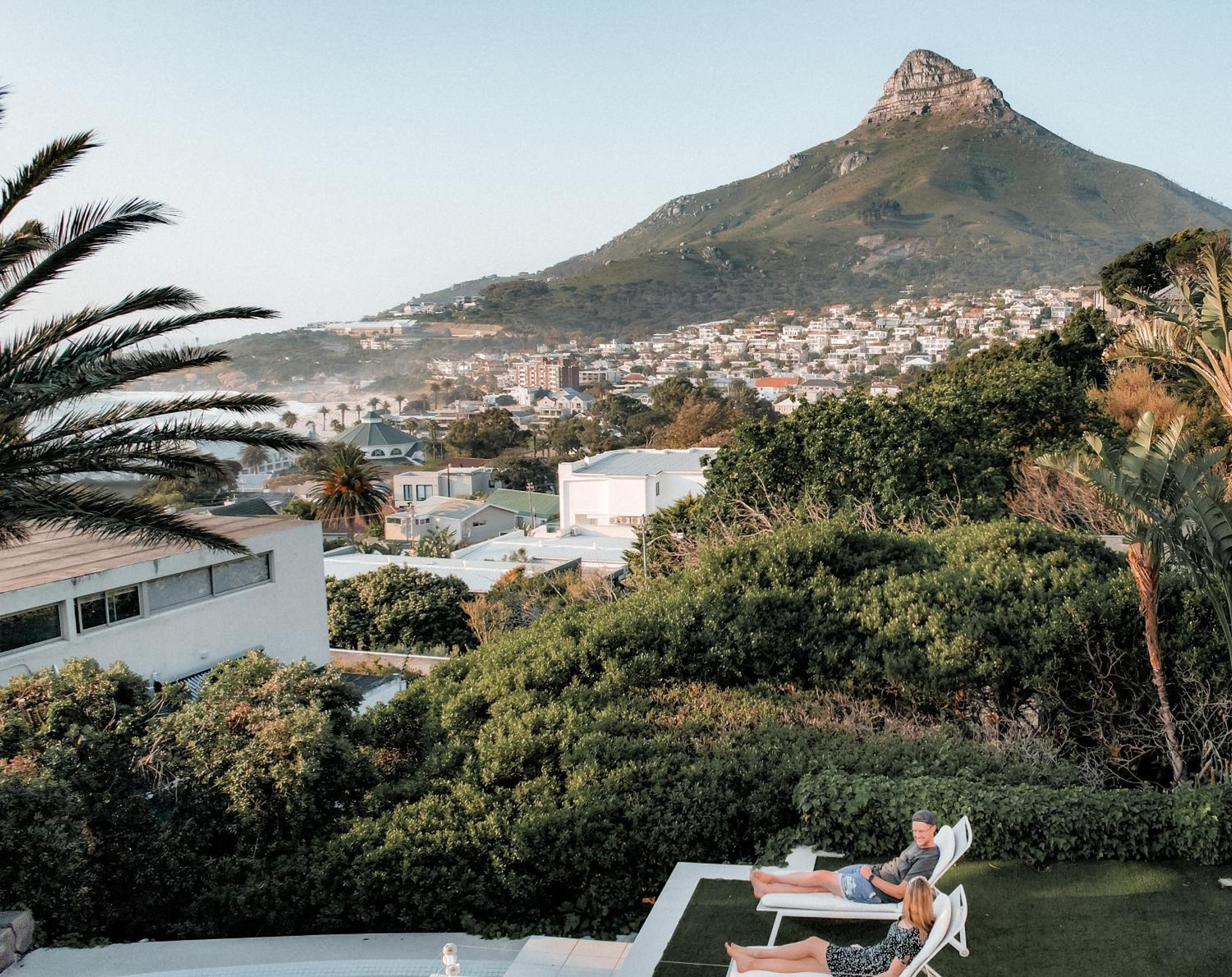 Lion's View Villa & Apartment